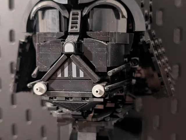 LEGO Star Wars Helmets Collection Skadis Mount with more support