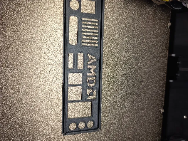 ASRock B450 Pro4 IO Shield - AMD Logo Edition
