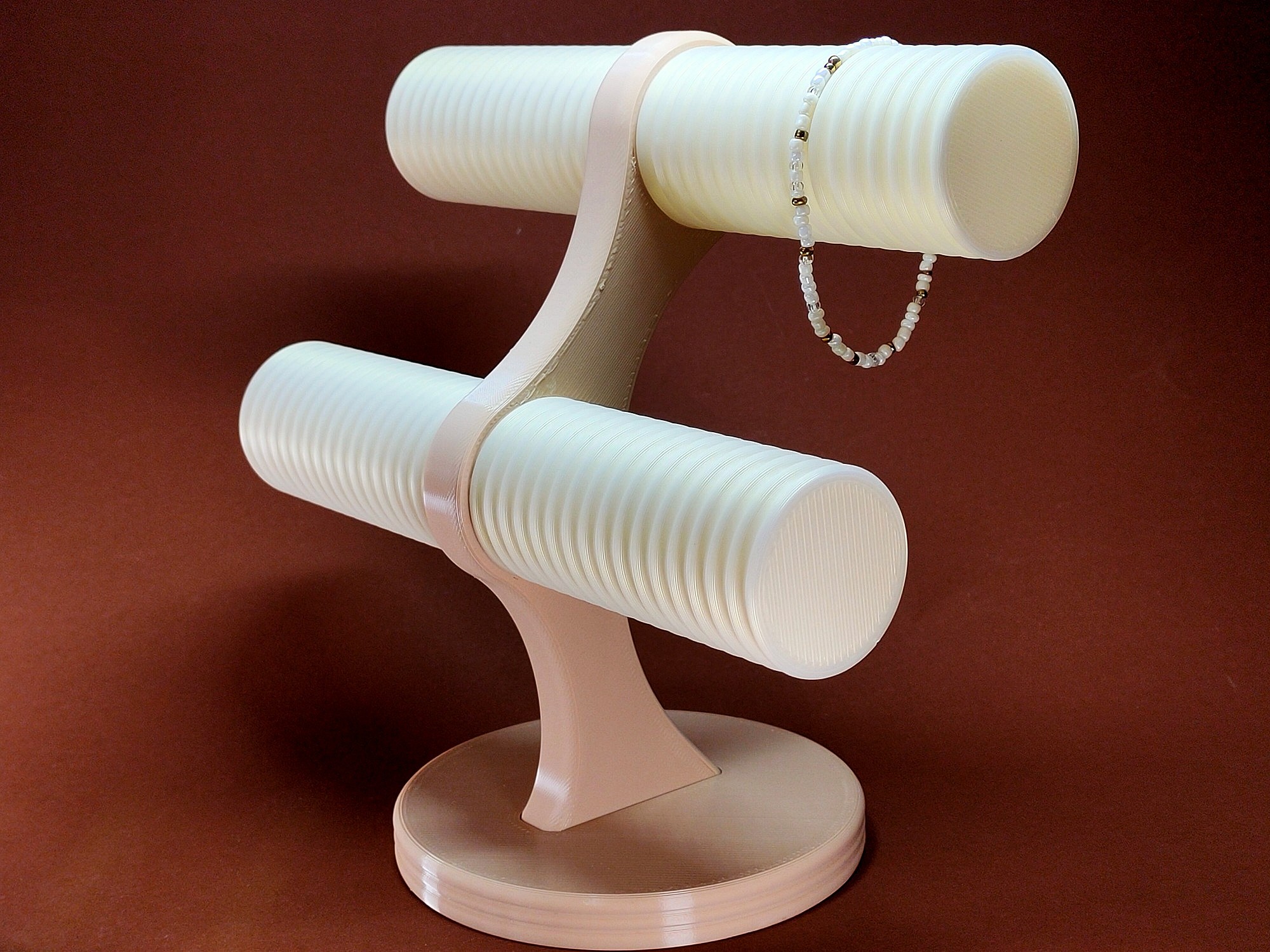 Miniatura 2 do modelo 3D Bracelet holder