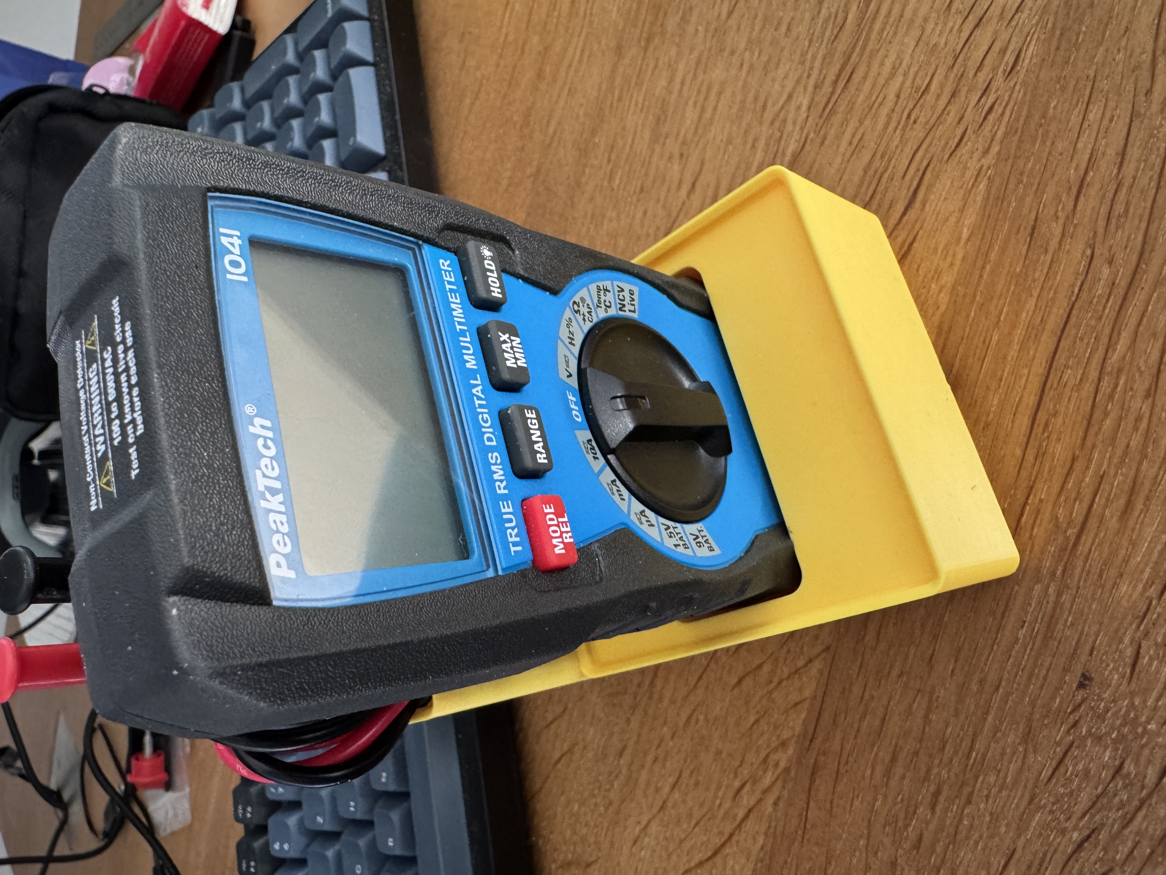 Gridfinity - Inlay for a Peaktech 1041 digital multimeter