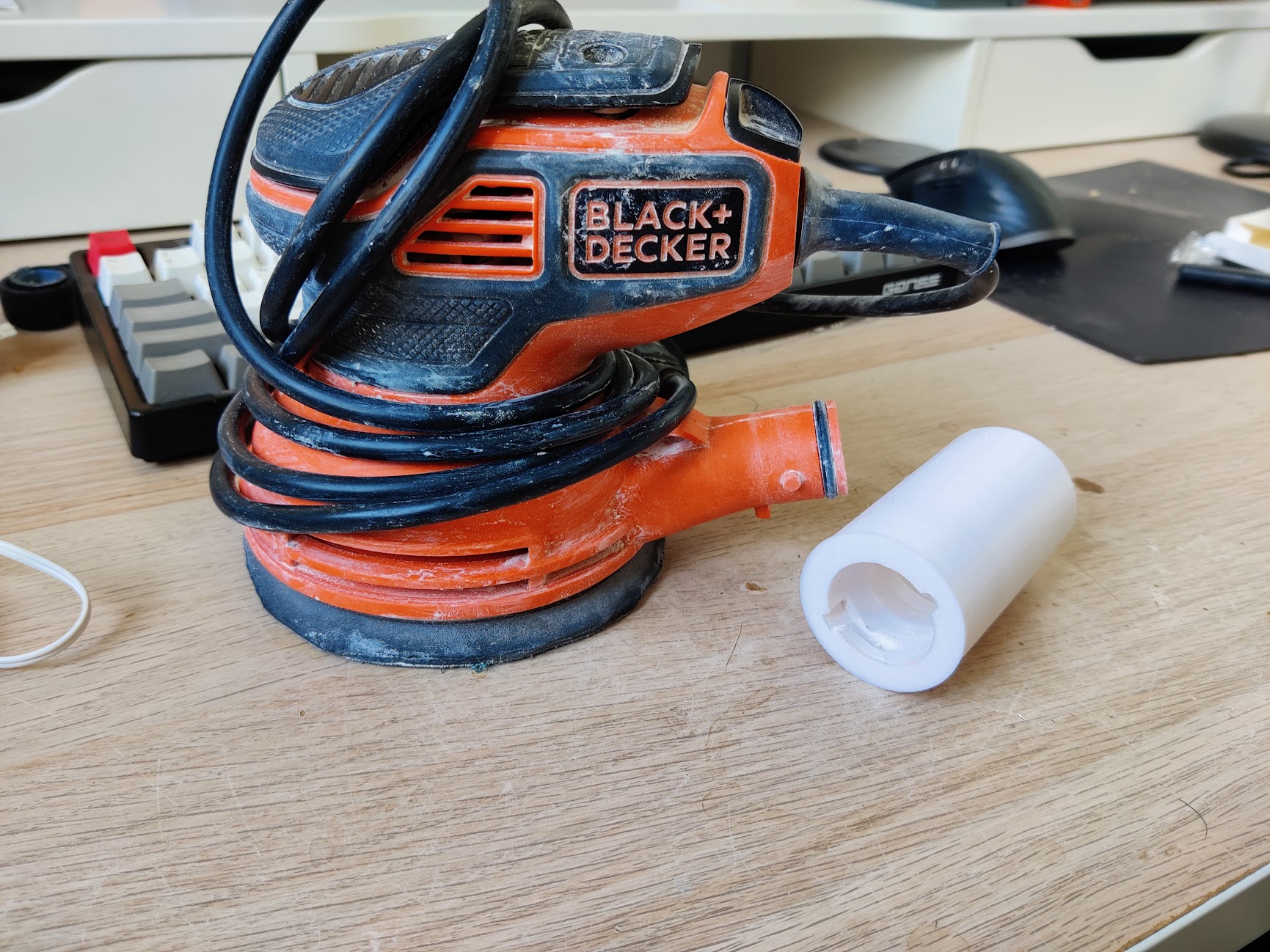 Black & Decker Vacuum Adapter 3D model