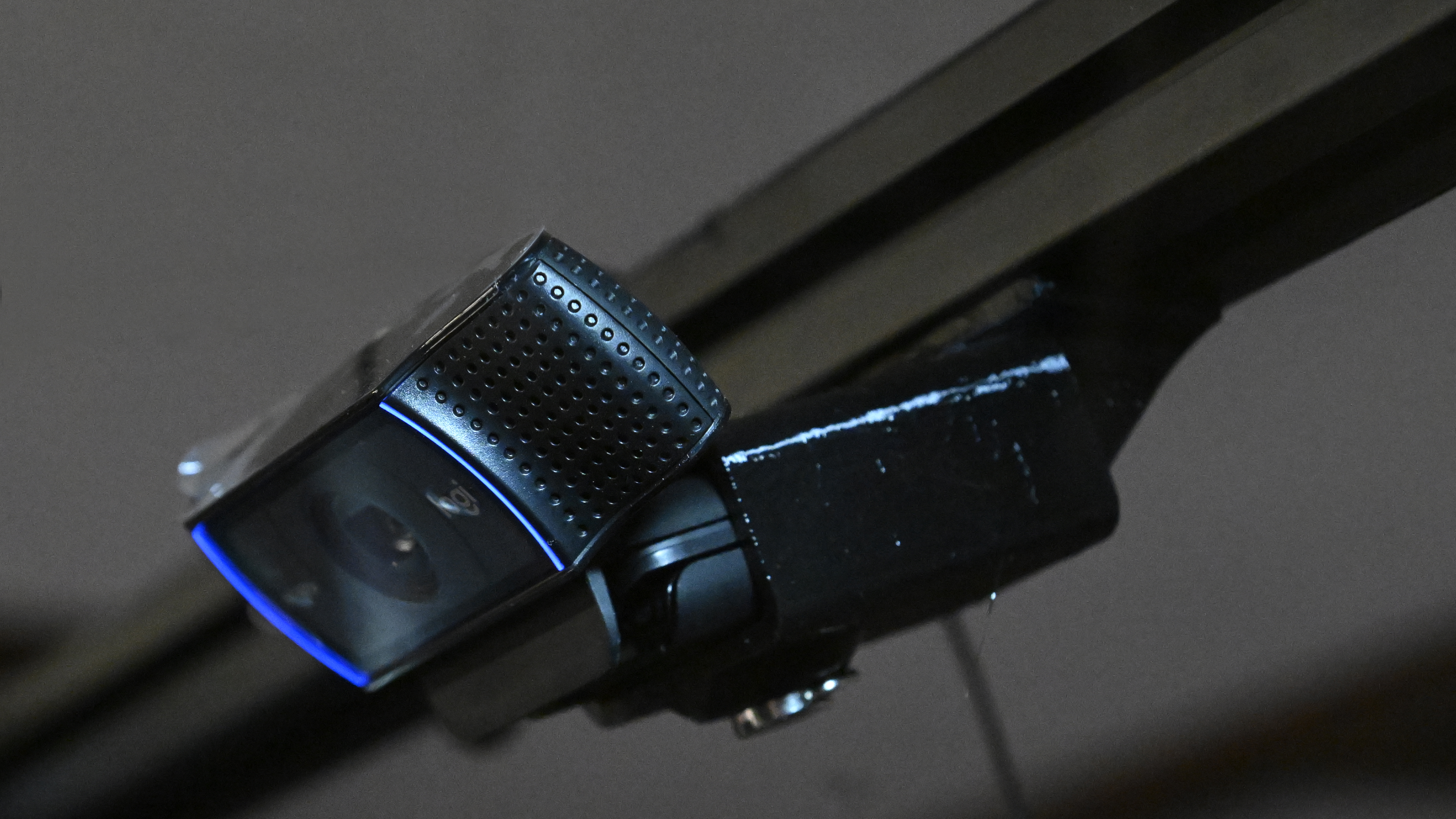 Camera housing for C920 and 3030 extrusions