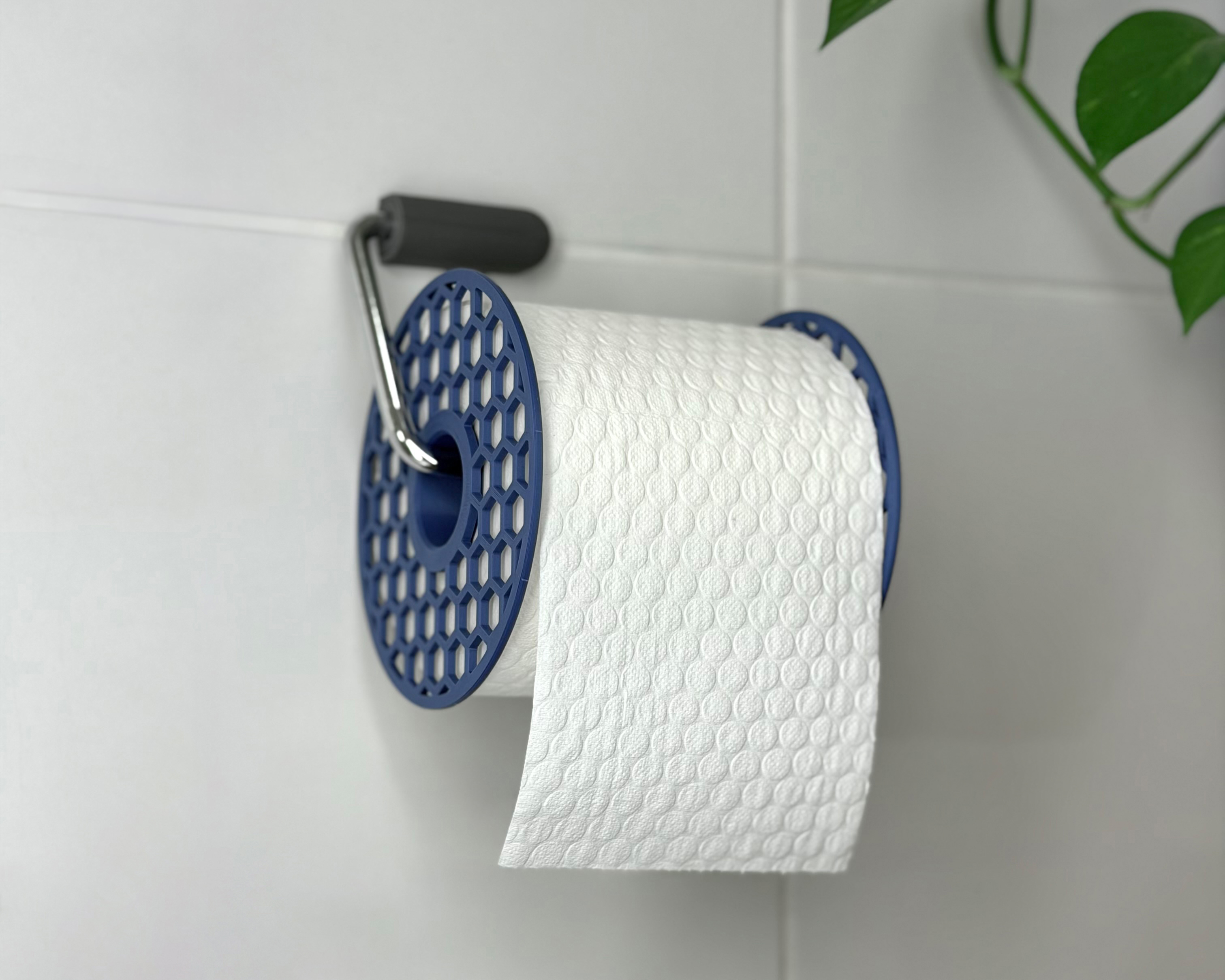 Refill Toilet Paper Spool – A Funny Bathroom Upgrade