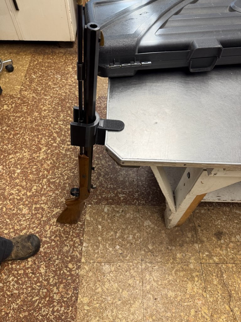 Angled Muzzle loader holder