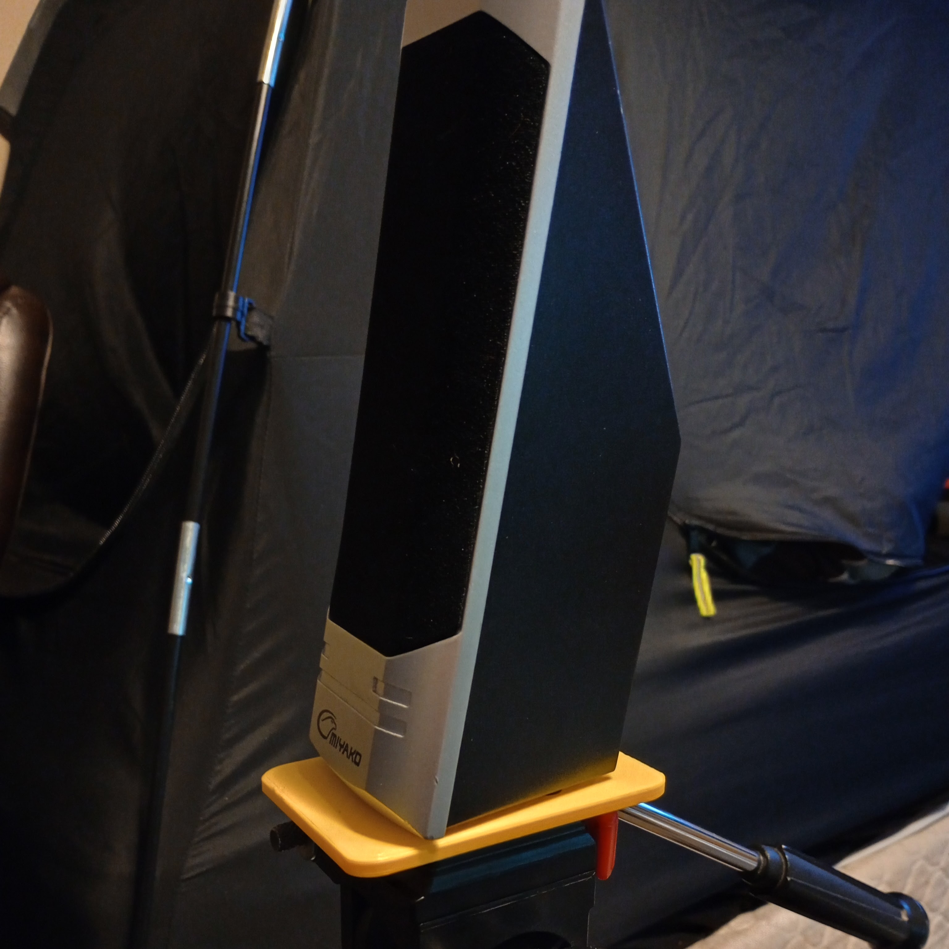 Velbon Stratos 470 Tripod Tray