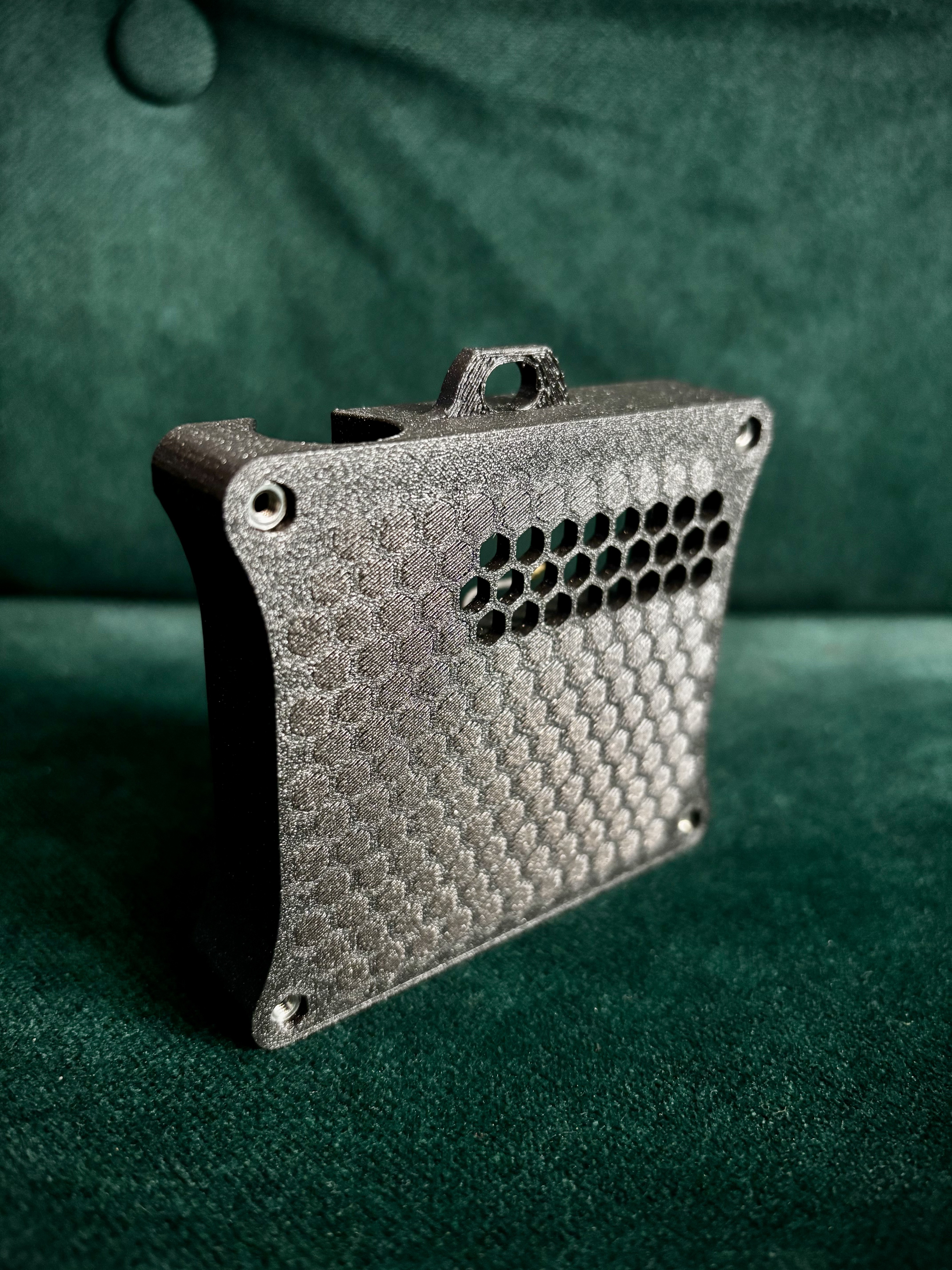 Miniatura 9 do modelo 3D Case for Heltec V4