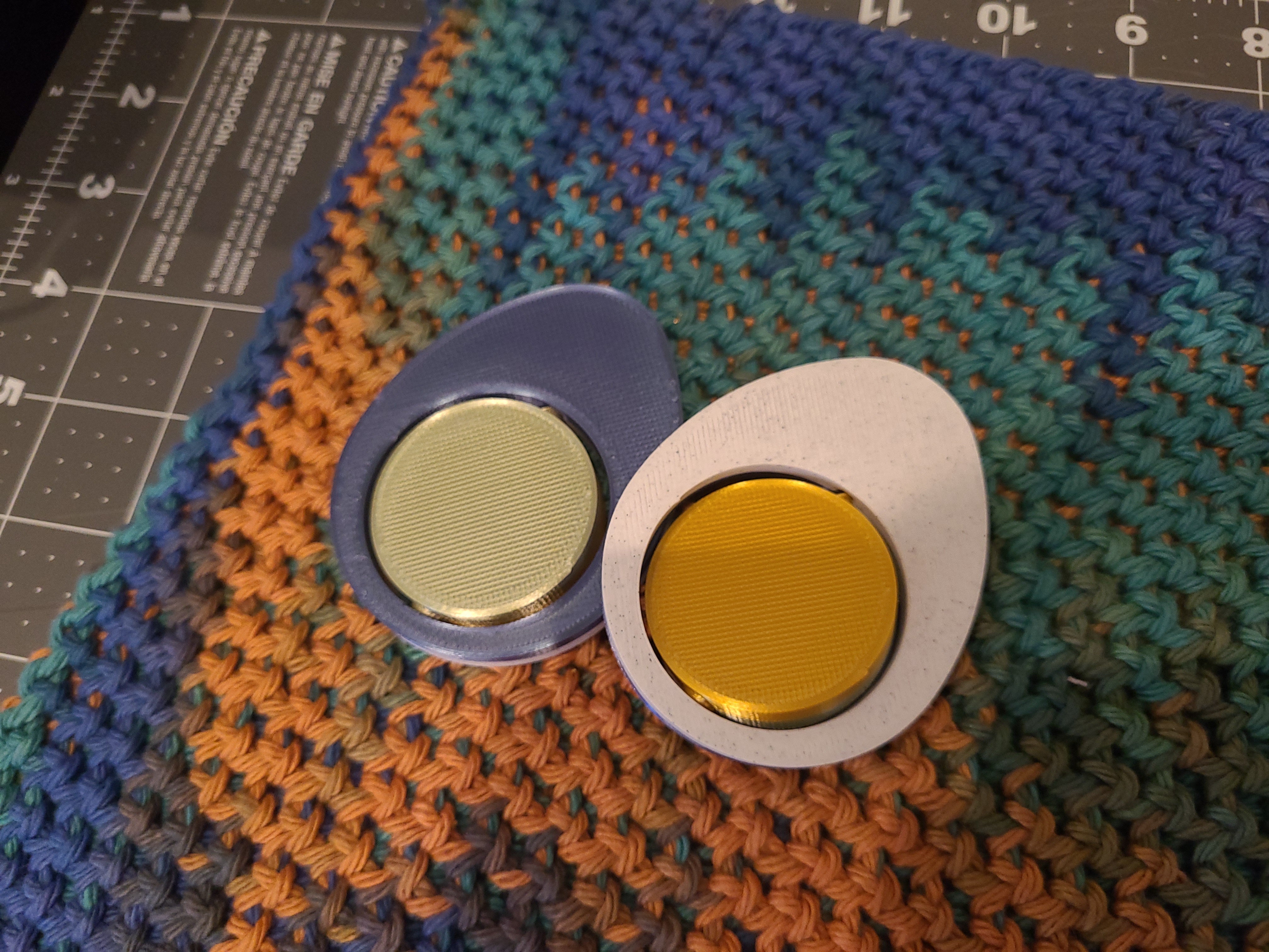 Egg spinner/fidget toy (print-in-place)