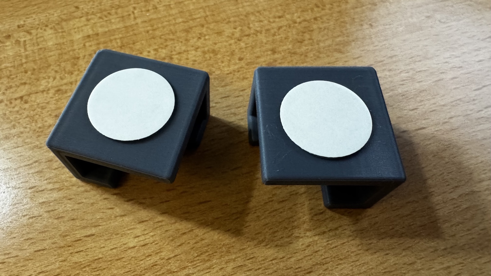 iPad Wall Brackets — miniatura 4