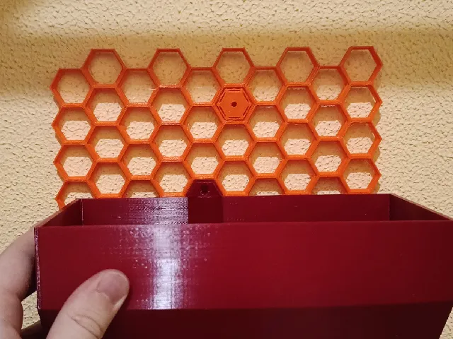 Big Box for HoneyComb Wall with fixture