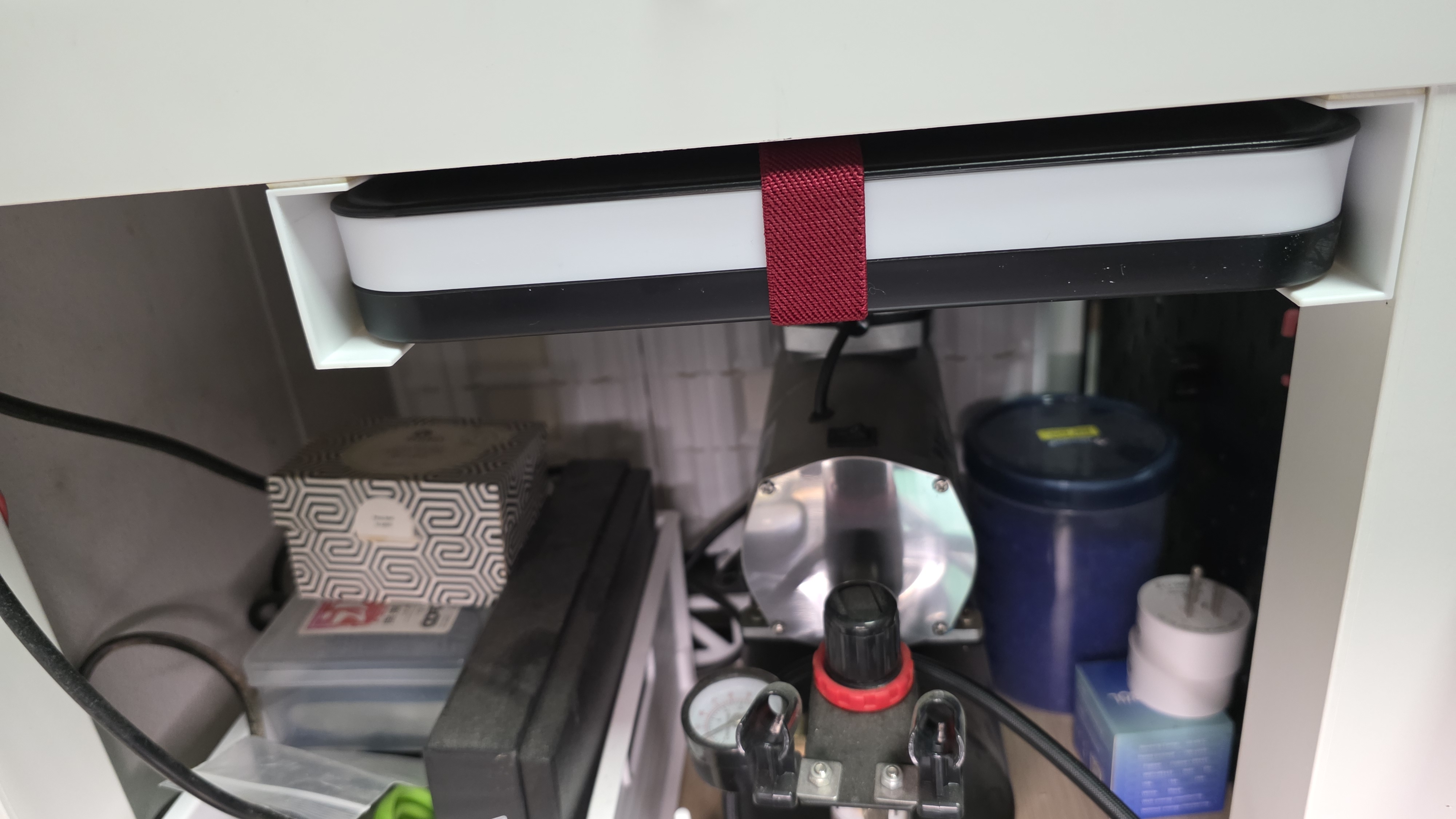 Below desk tray for army painter XL wet palette