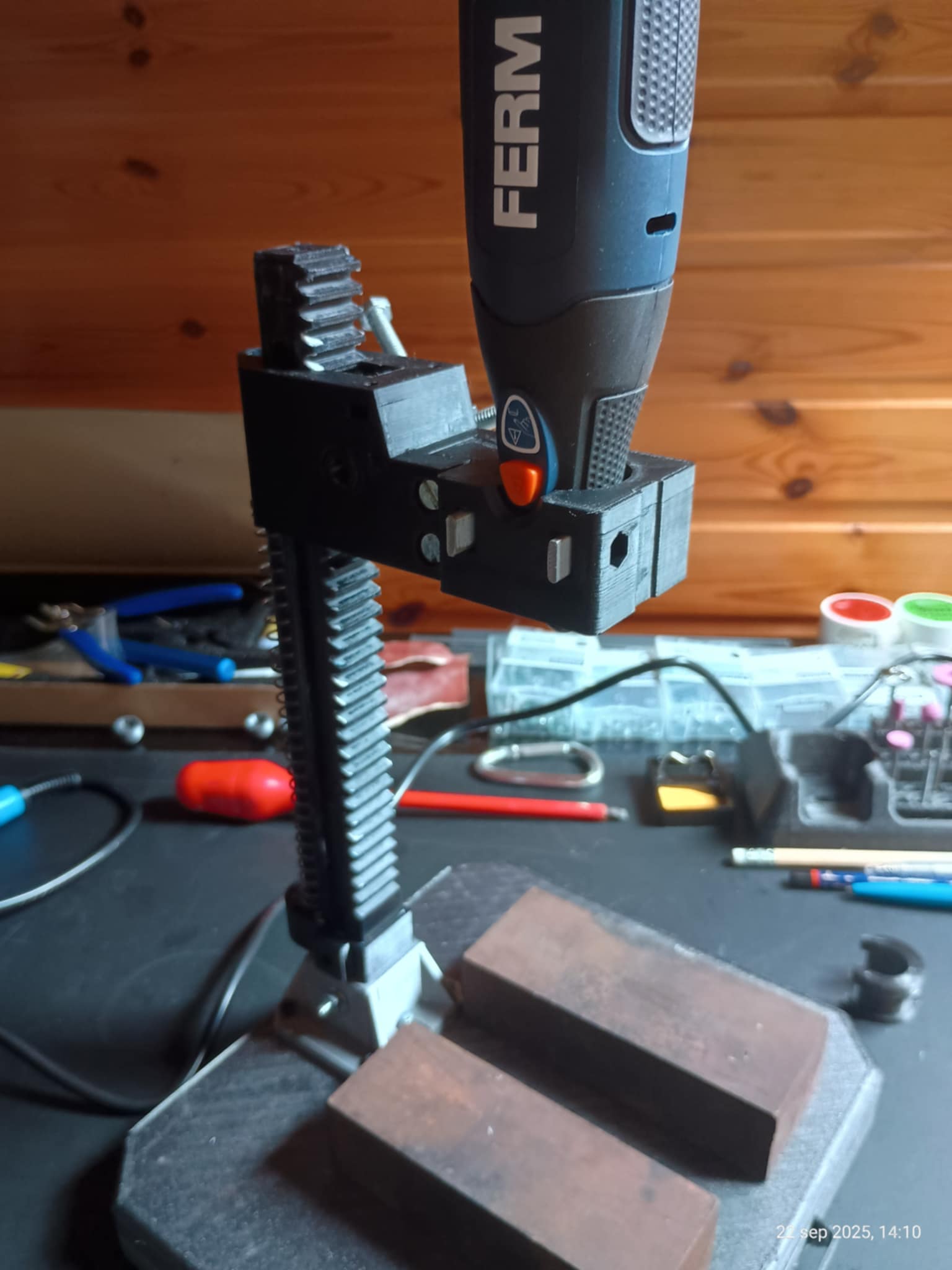 Miniatura 3 do modelo 3D FERM multitool and insert press REMIX