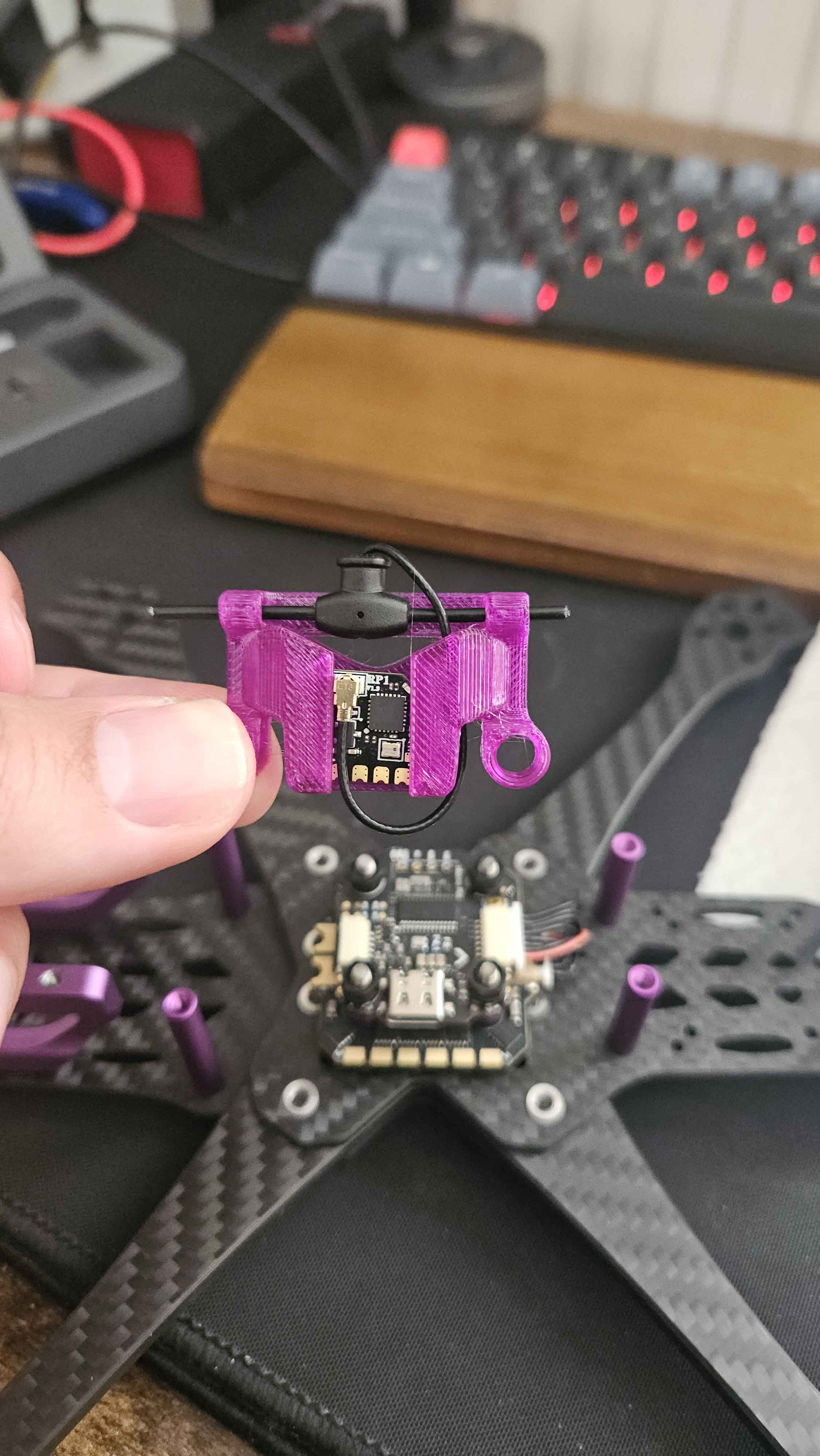 EXEN/RubberQuads ORCA RX+Antenna Front Mount