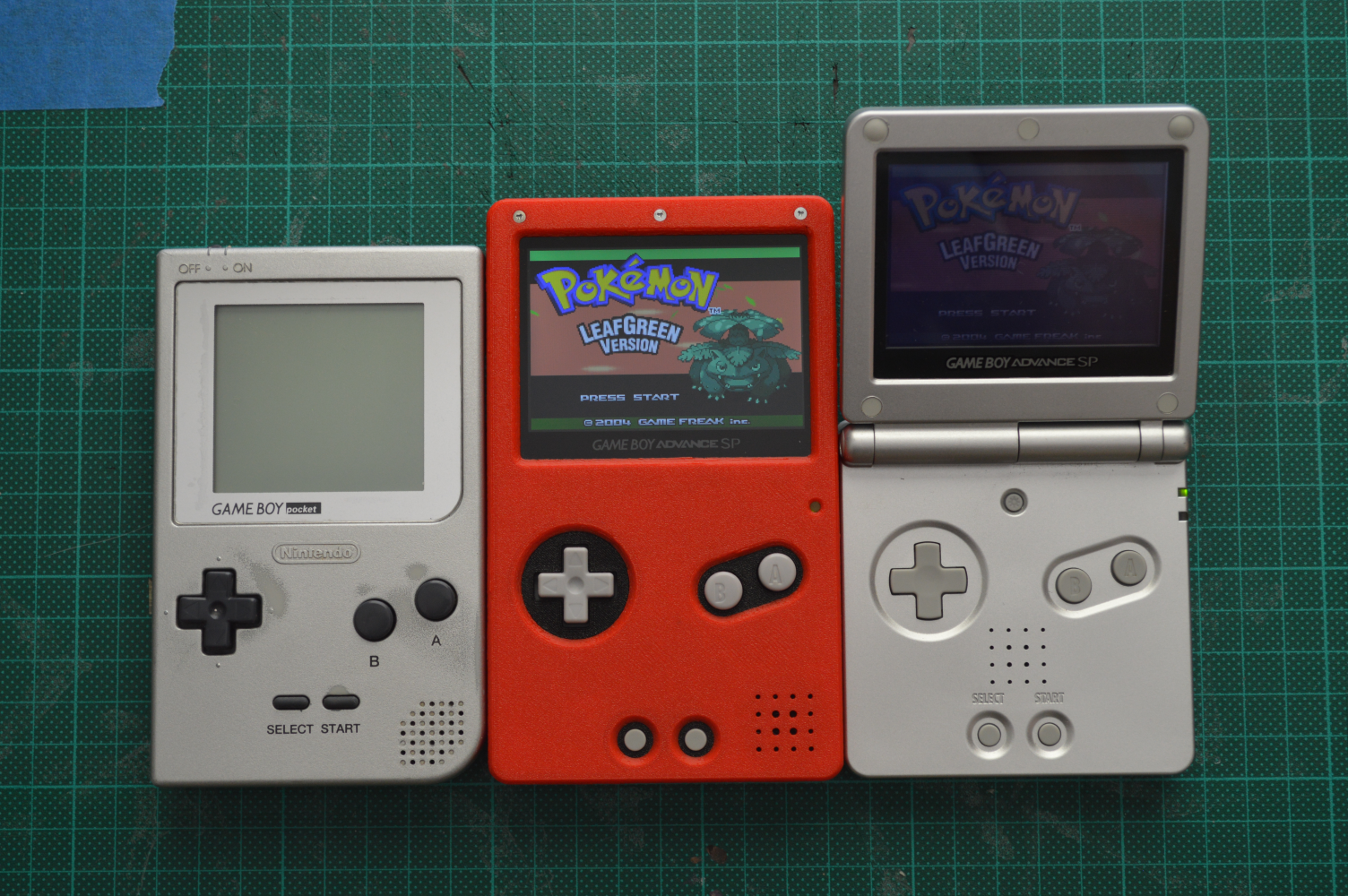 GBA SP(ocket) — thumbnail 2