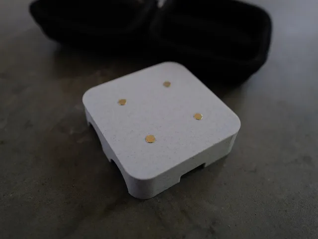 Insta360 Mic Air Tray for 2 Mics and Clips