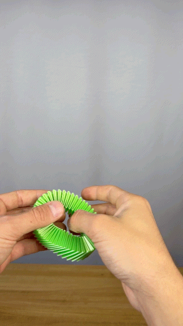 Flexible Squishy Fidget Loop — miniatura 2