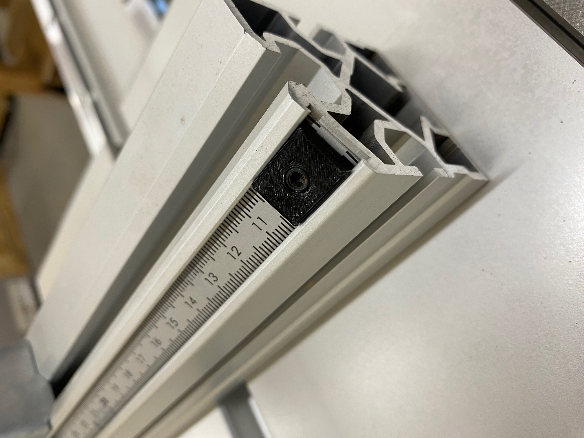 Plastic plate for Felder cross cut fence scale