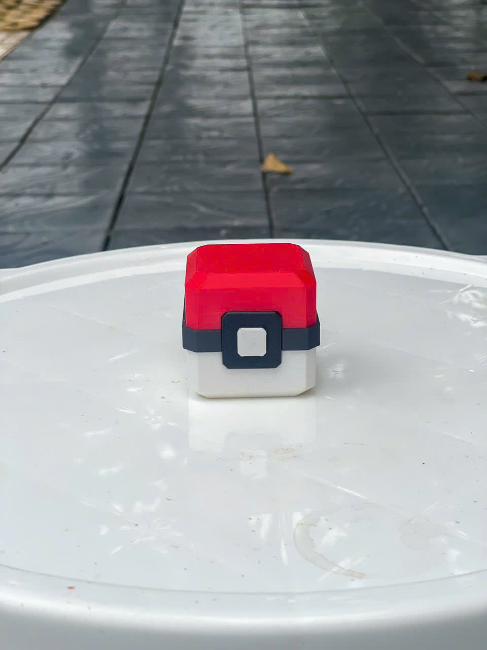 Pokeball Pokemon Multipart