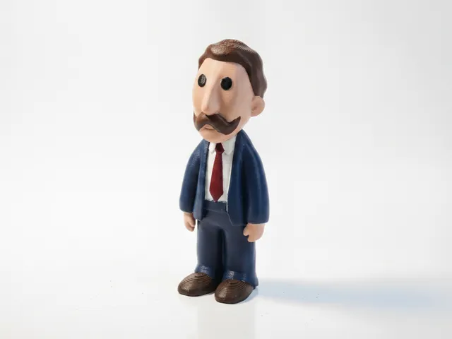Vincent Van Gogh Figurine Historical Figure 3D Printable