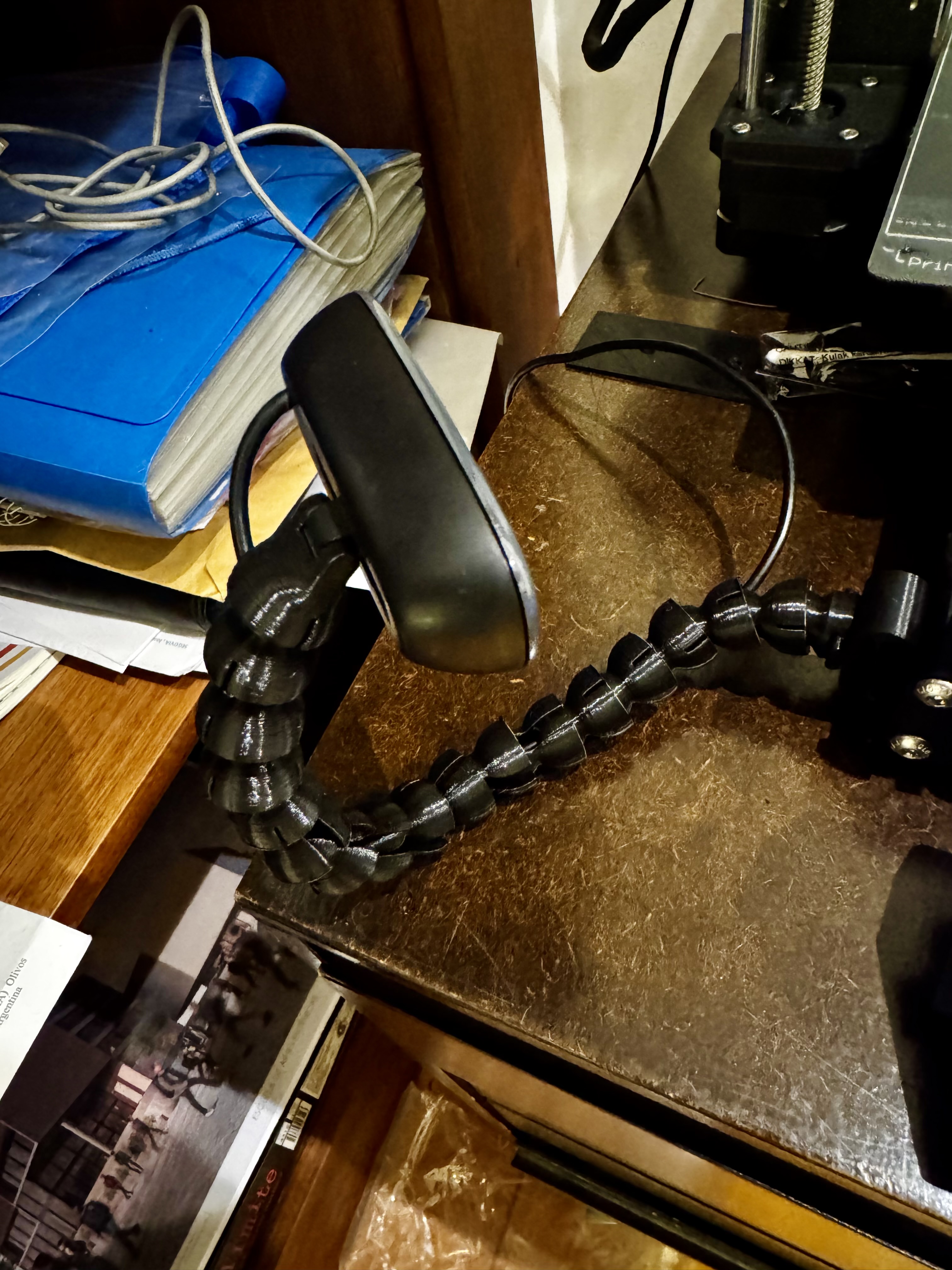 Flexi-Arm Link hidden cable