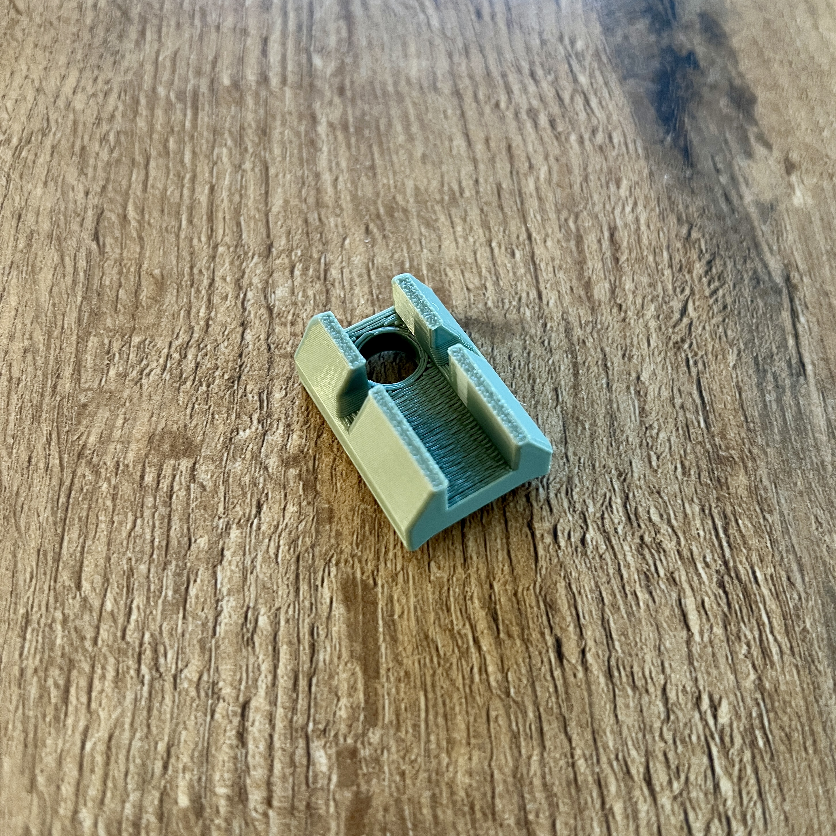 Glock Airsoft SpeedLoader Adapter –  Compatible with Other Airsoft Pistol Mags — miniatura 6