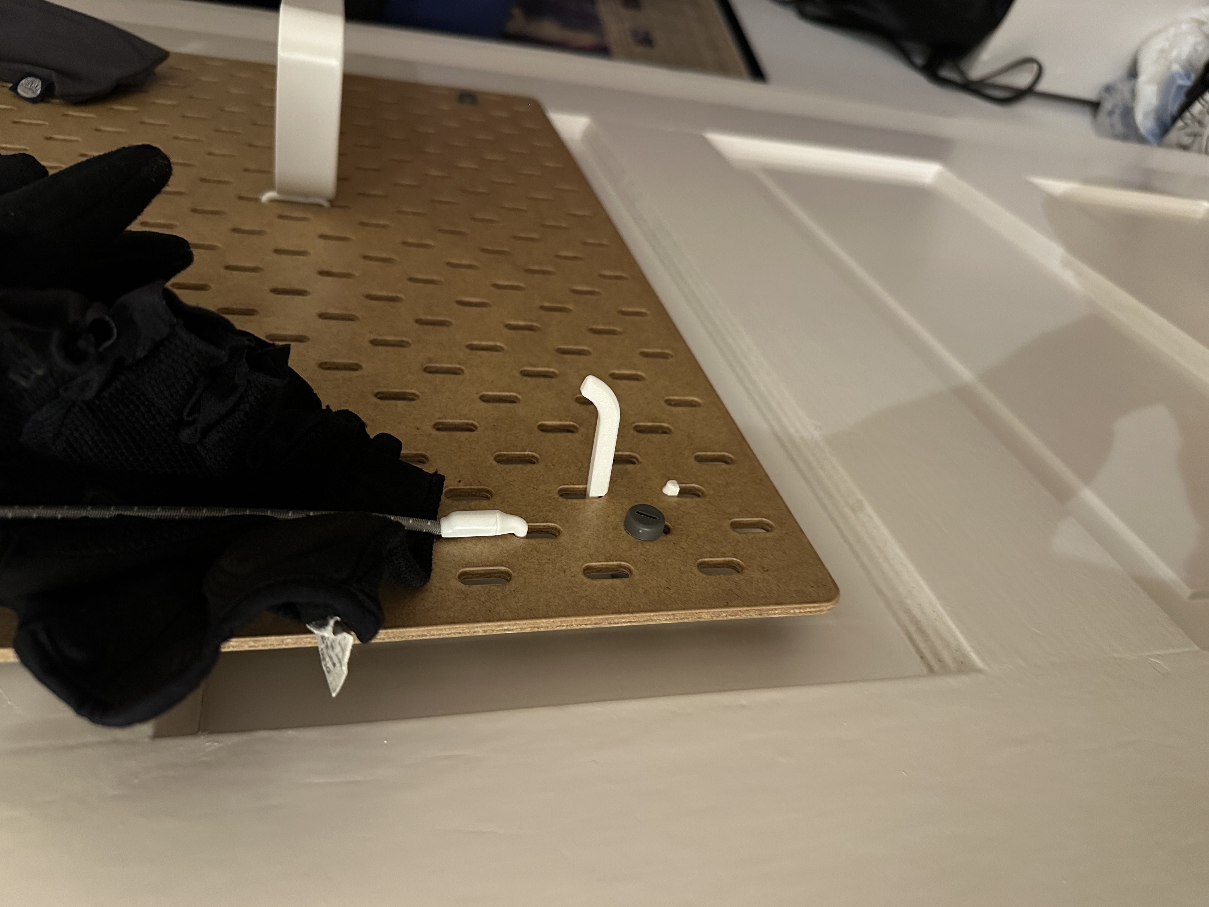 IKEA SKADIS Snapping "Helmet" Hook