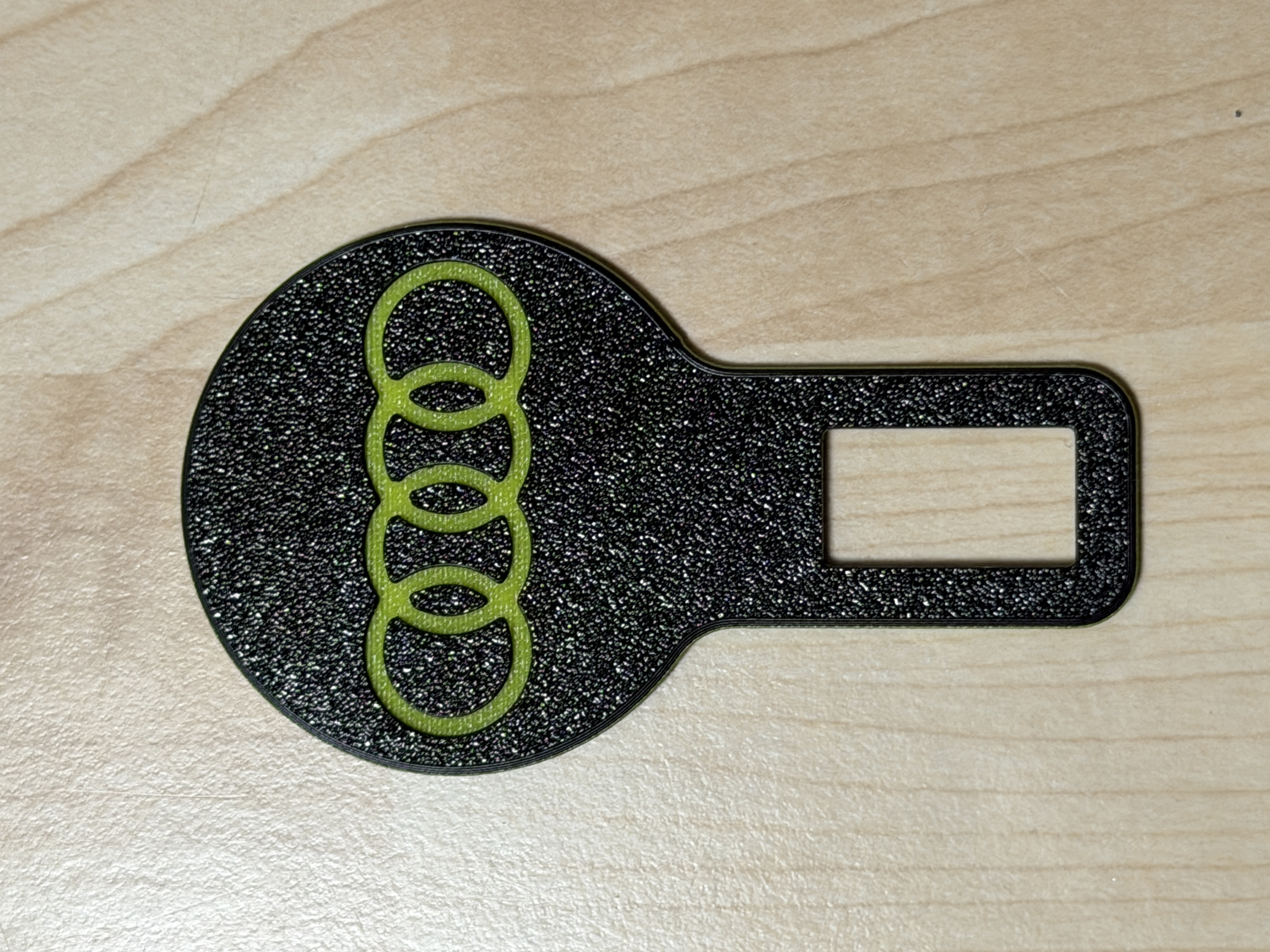 Gurtstecker mit Logo (Audi, BMW, Dacia, Mercedes, Renault, Skoda, VW) / seat belt dummy plug — thumbnail 3