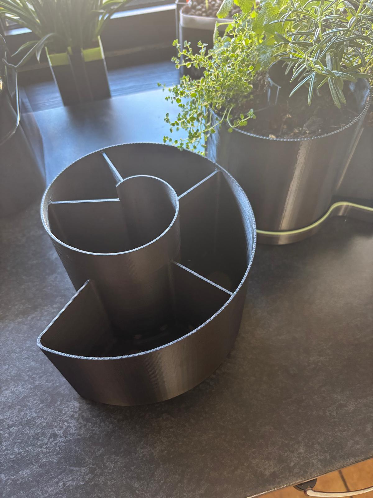 Herb spiral kitchen