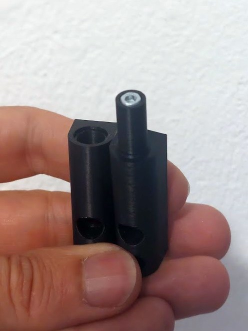 Insect screen mounting accessories — thumbnail 4