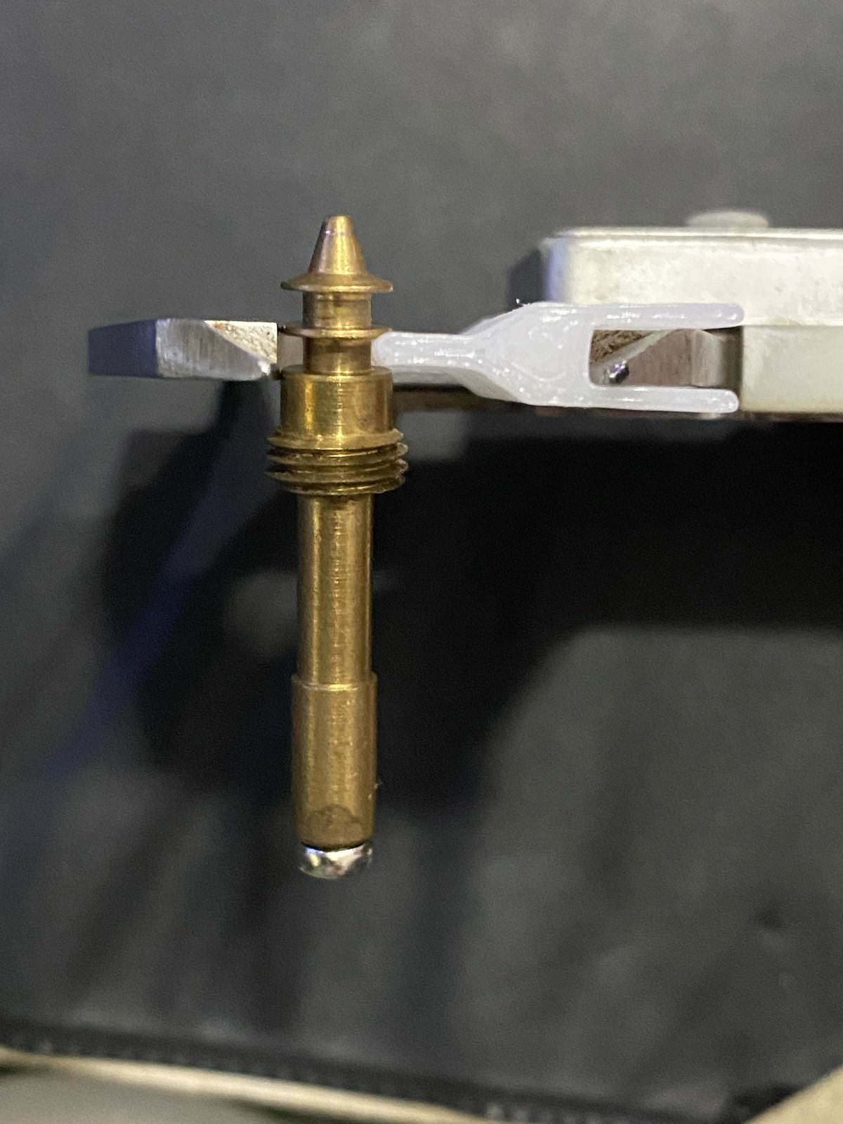 Calipers groove and thread measuring jaw extension