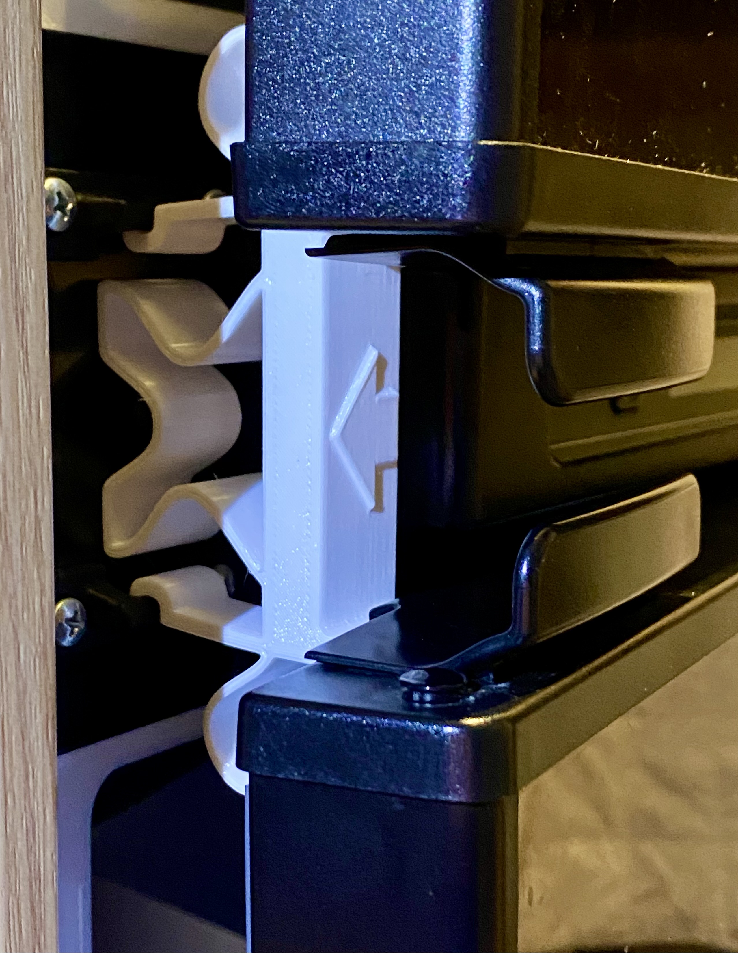 Thetford Fridge Keep Door Open Lock 3D model