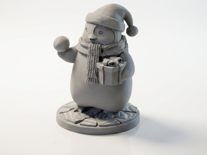 Christmas Penguin — thumbnail 2