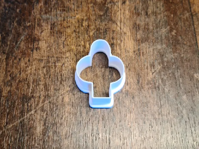 Christmas: clover cookie cutter small