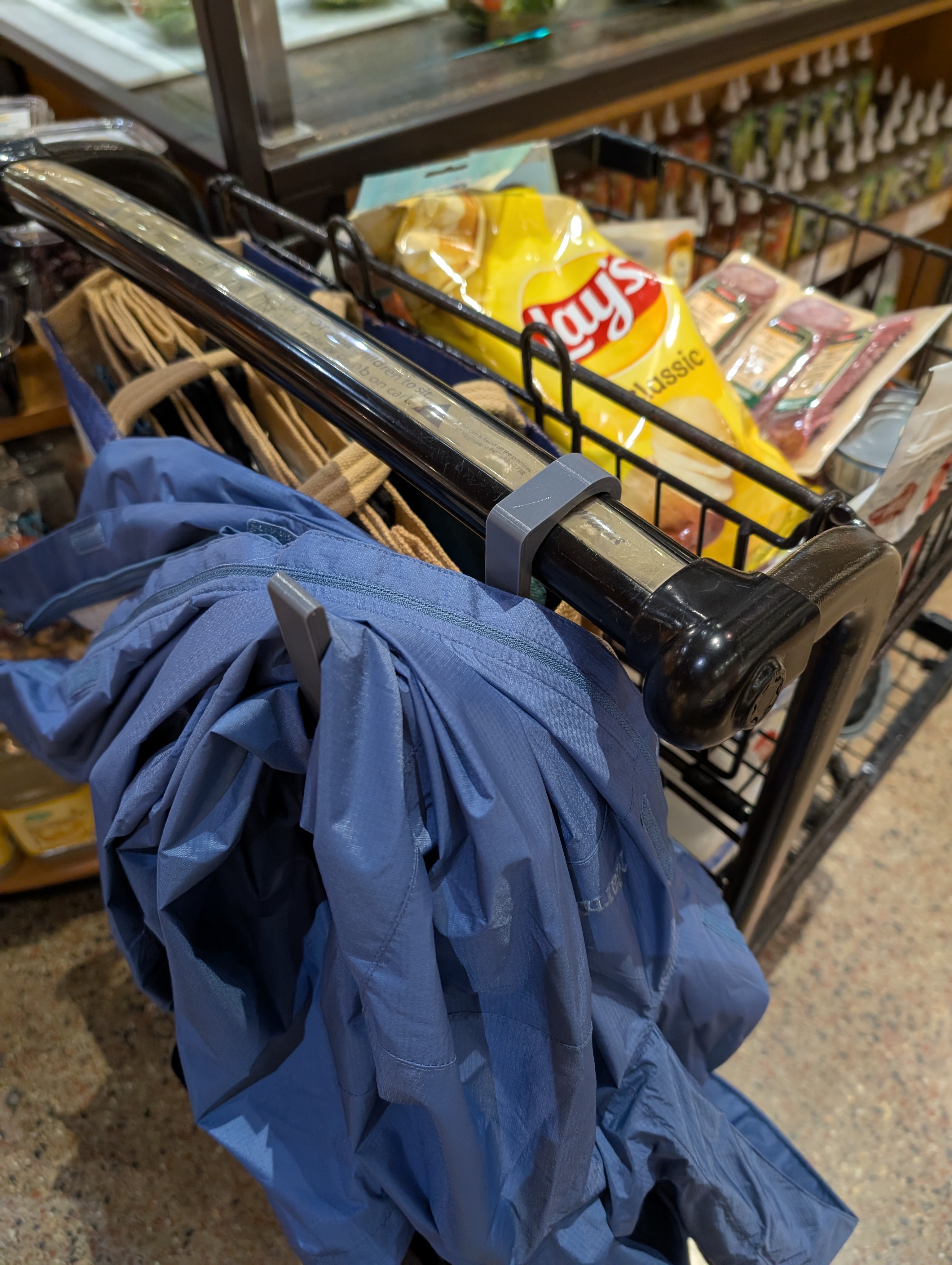 Wegmans shopping cart hook