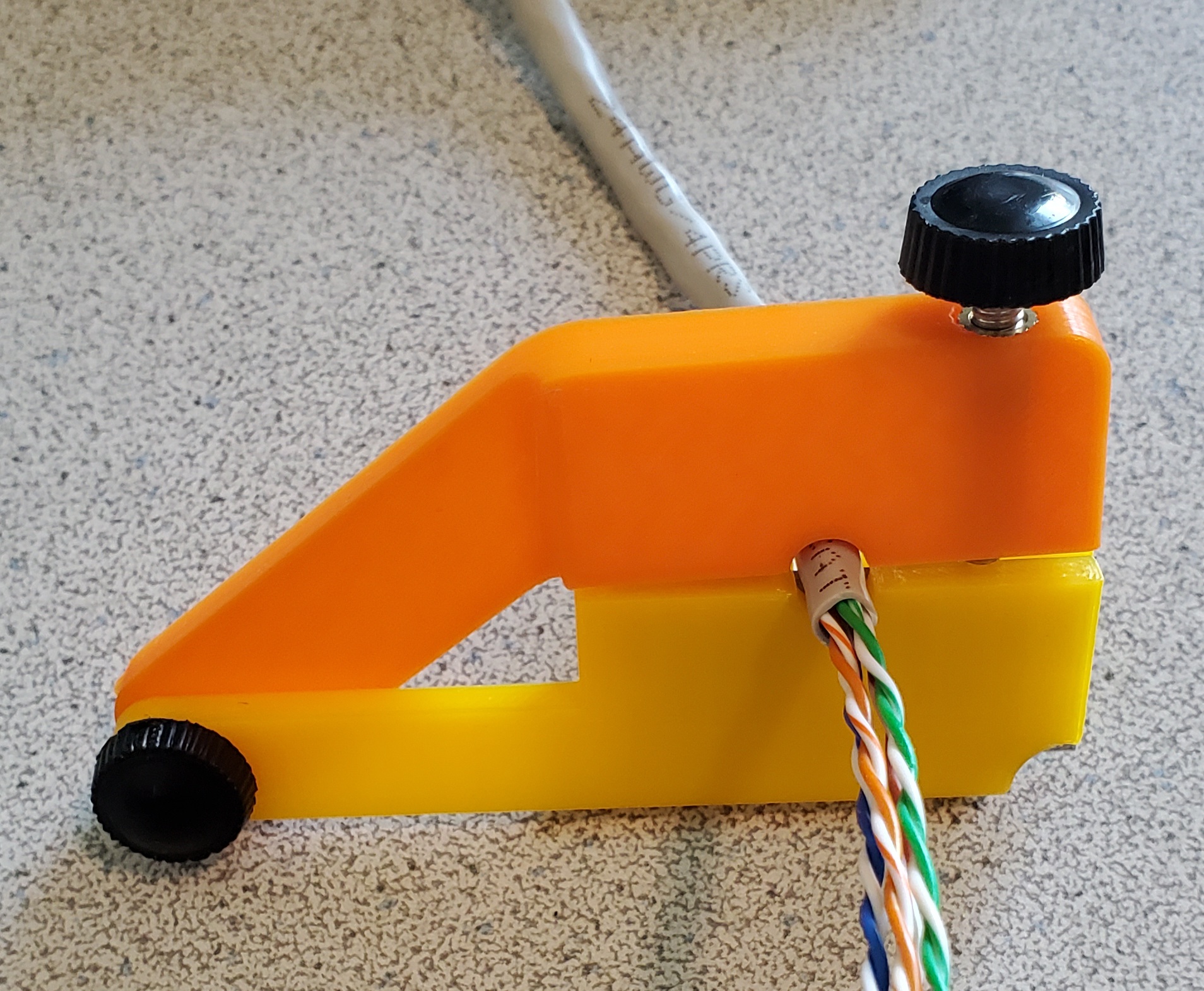 Network Cable Jacket Stripper — thumbnail 2