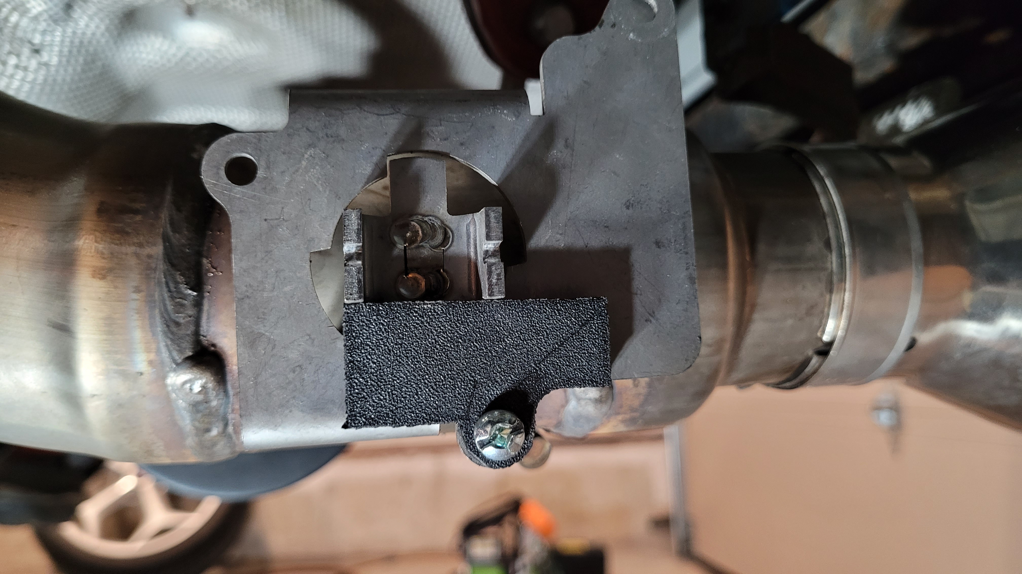 Focus RS AFE Exhaust Valve Holder