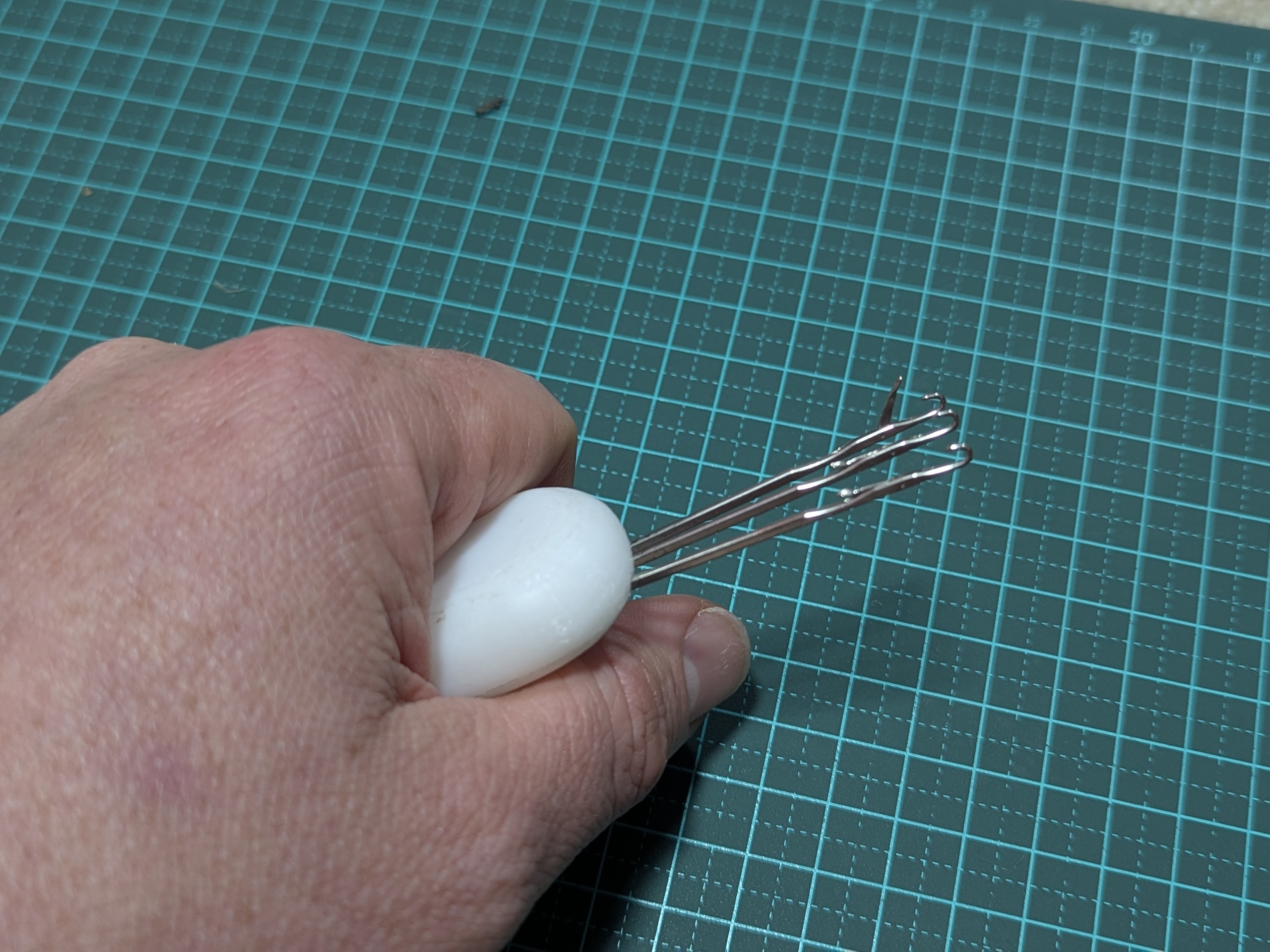 Handheld i-cord making tool — thumbnail 2