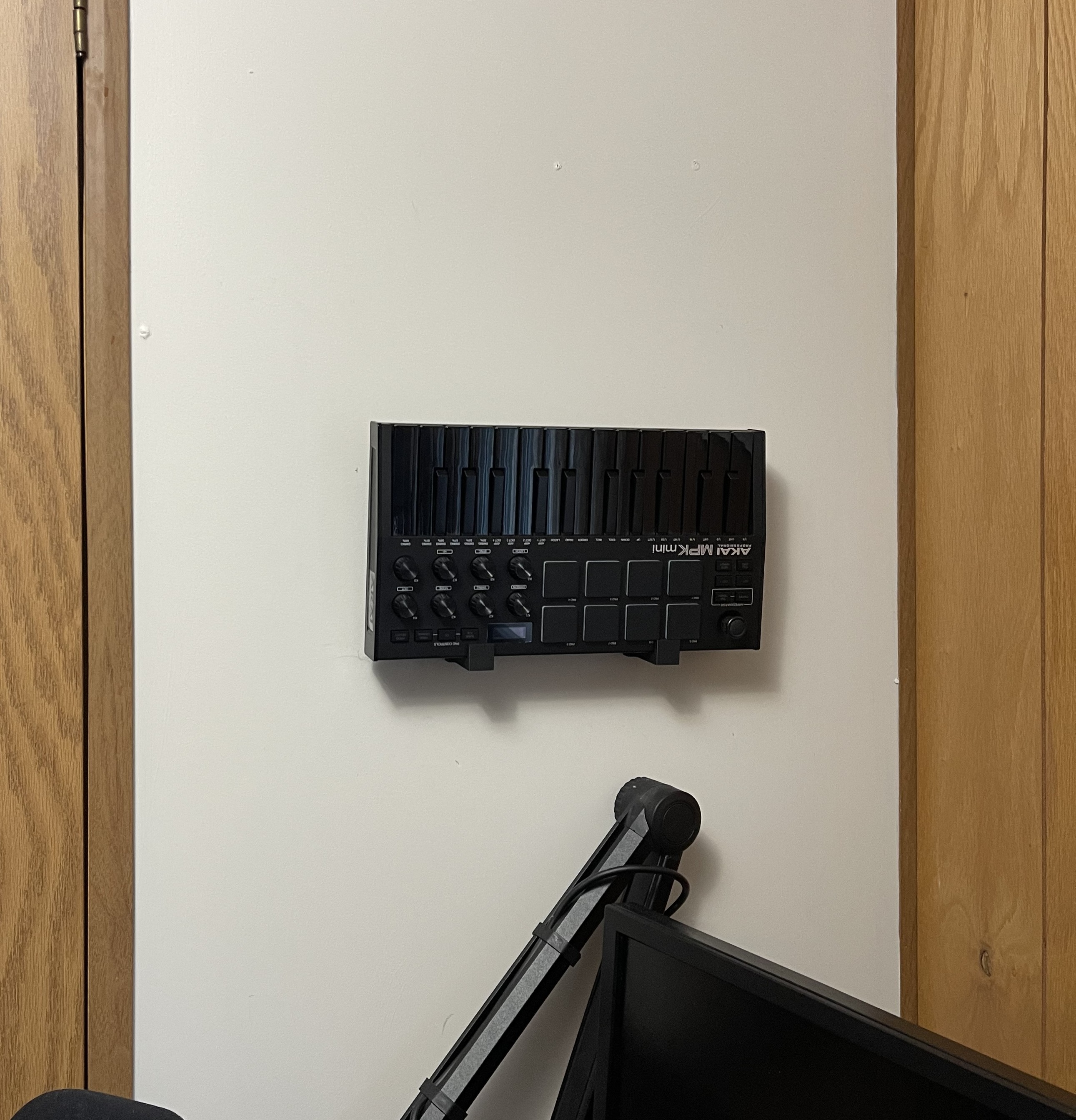 Akai MPK Mini hanger (Velcro)