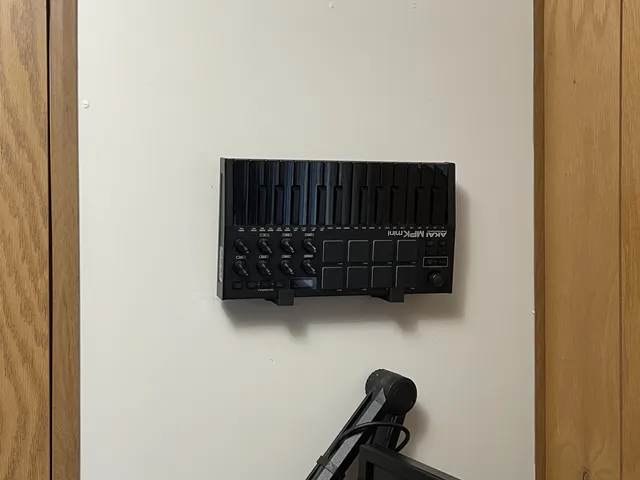 Akai MPK Mini hanger (Velcro)