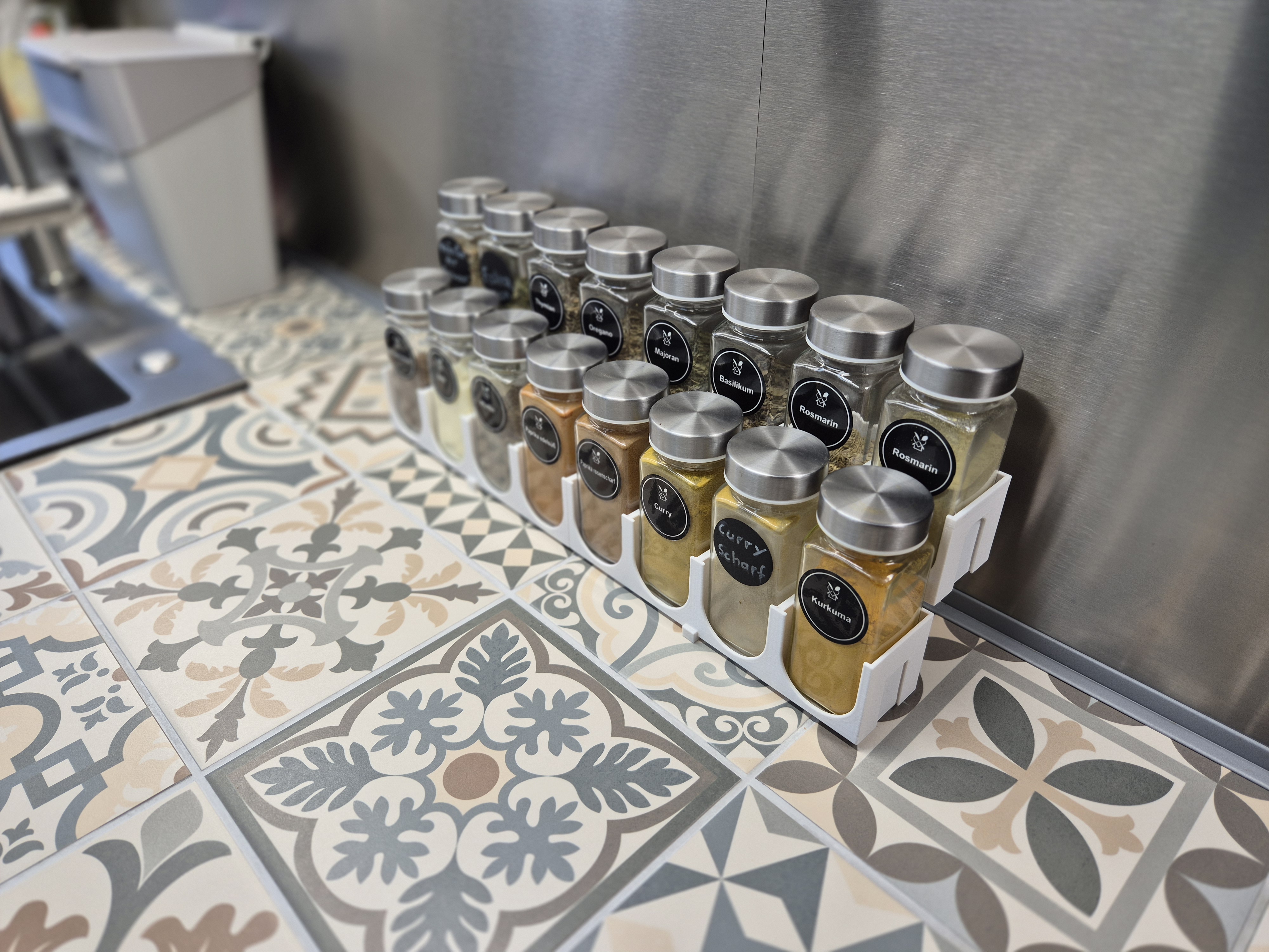 Gewürzregal (spice rack)