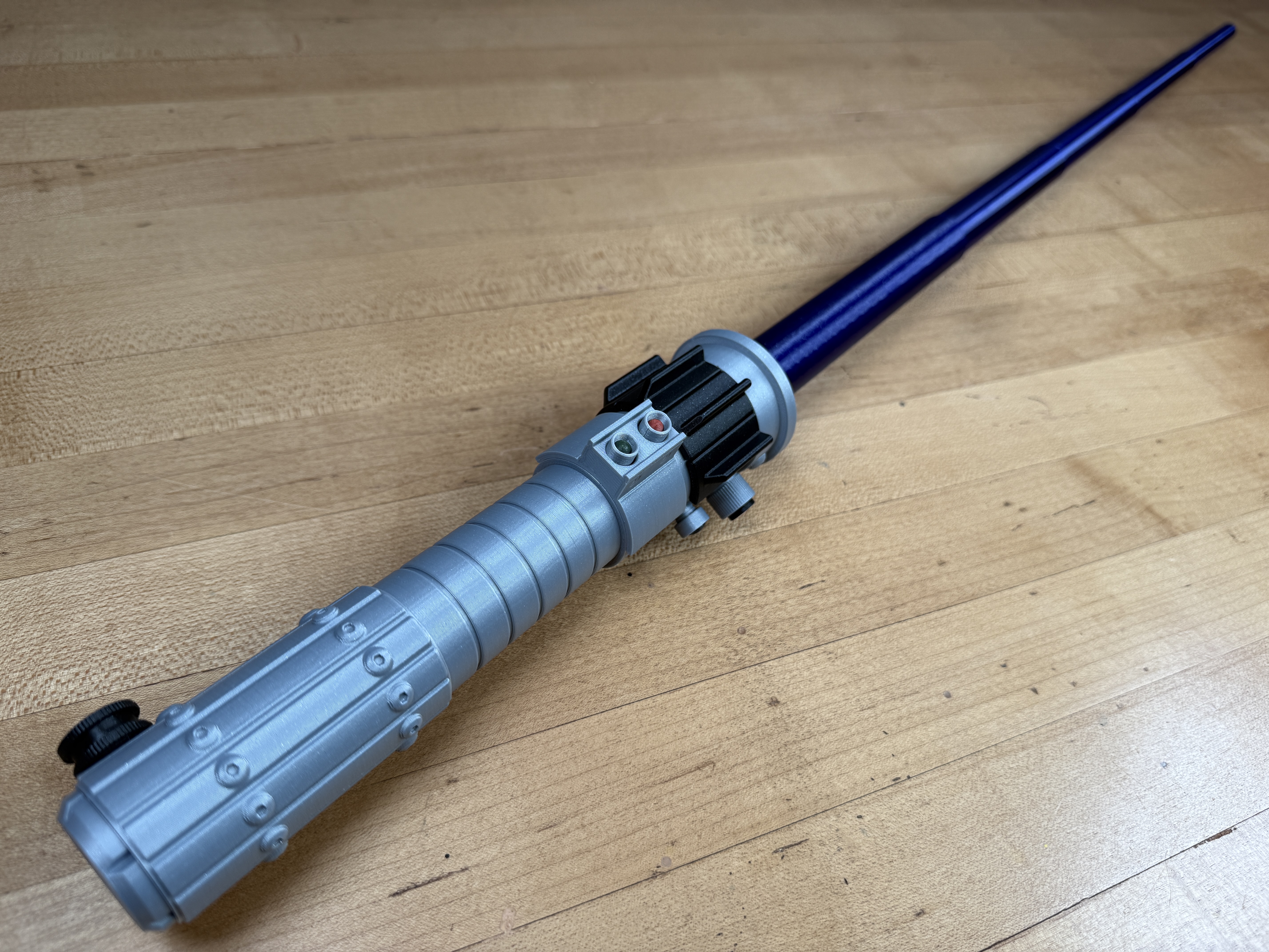 Mara Jade's Collapsing Lightsaber — miniatura 3