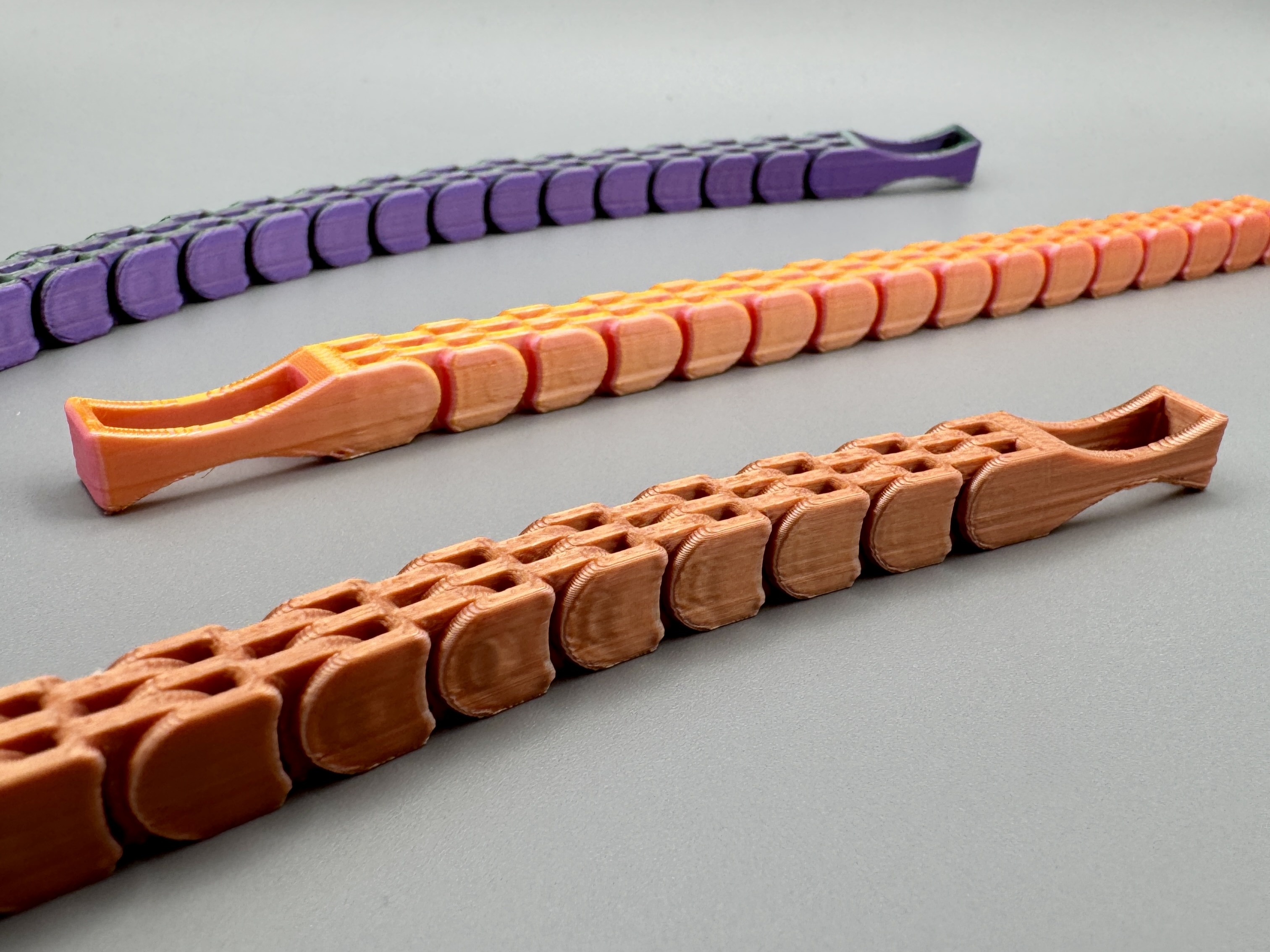 Fidget Chain – Print-in-Place Articulated Desk Toy