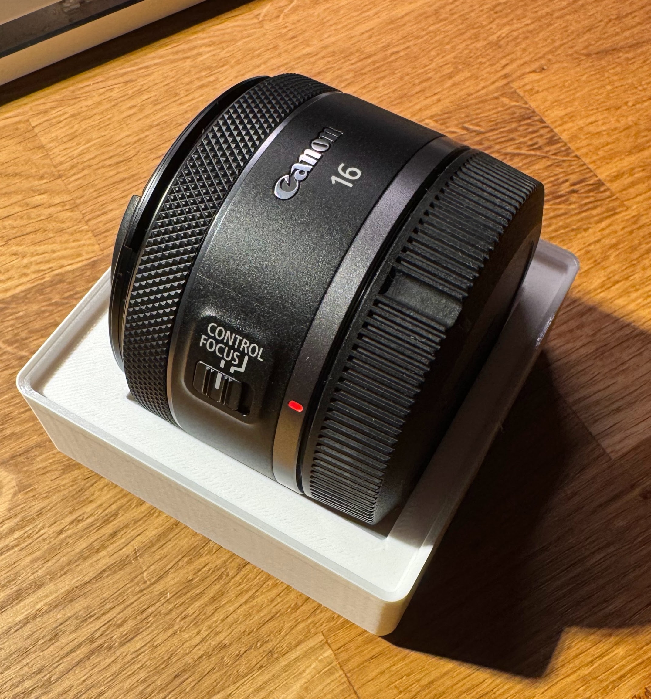 Canon RF 16mm and 50mm lens gridfinity bin