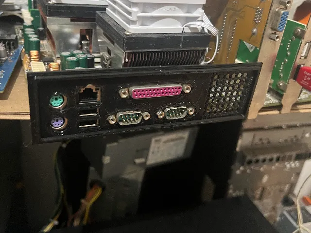 Asus CUV4X-DLS IO Shield