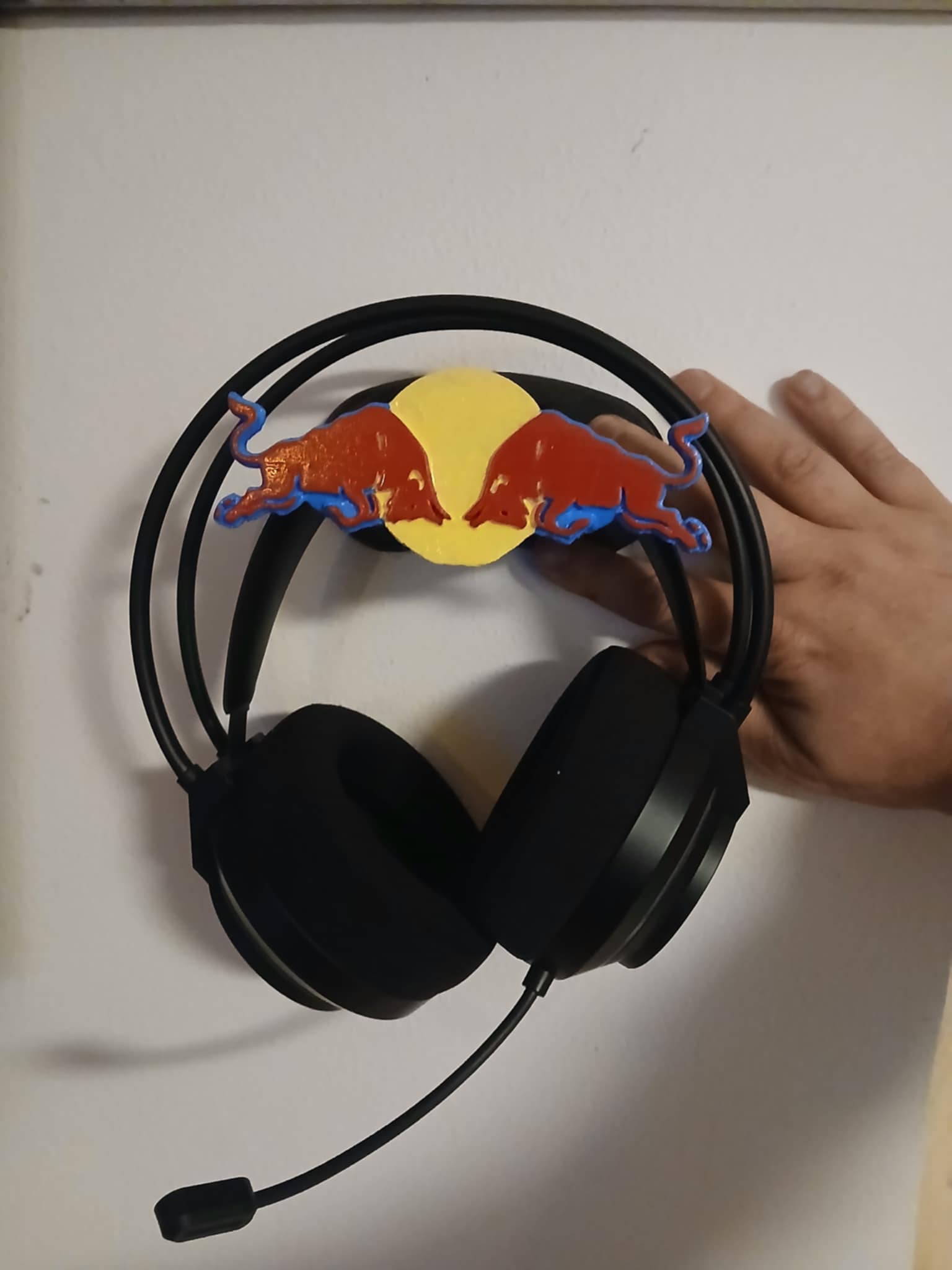 Držák na sluchátka