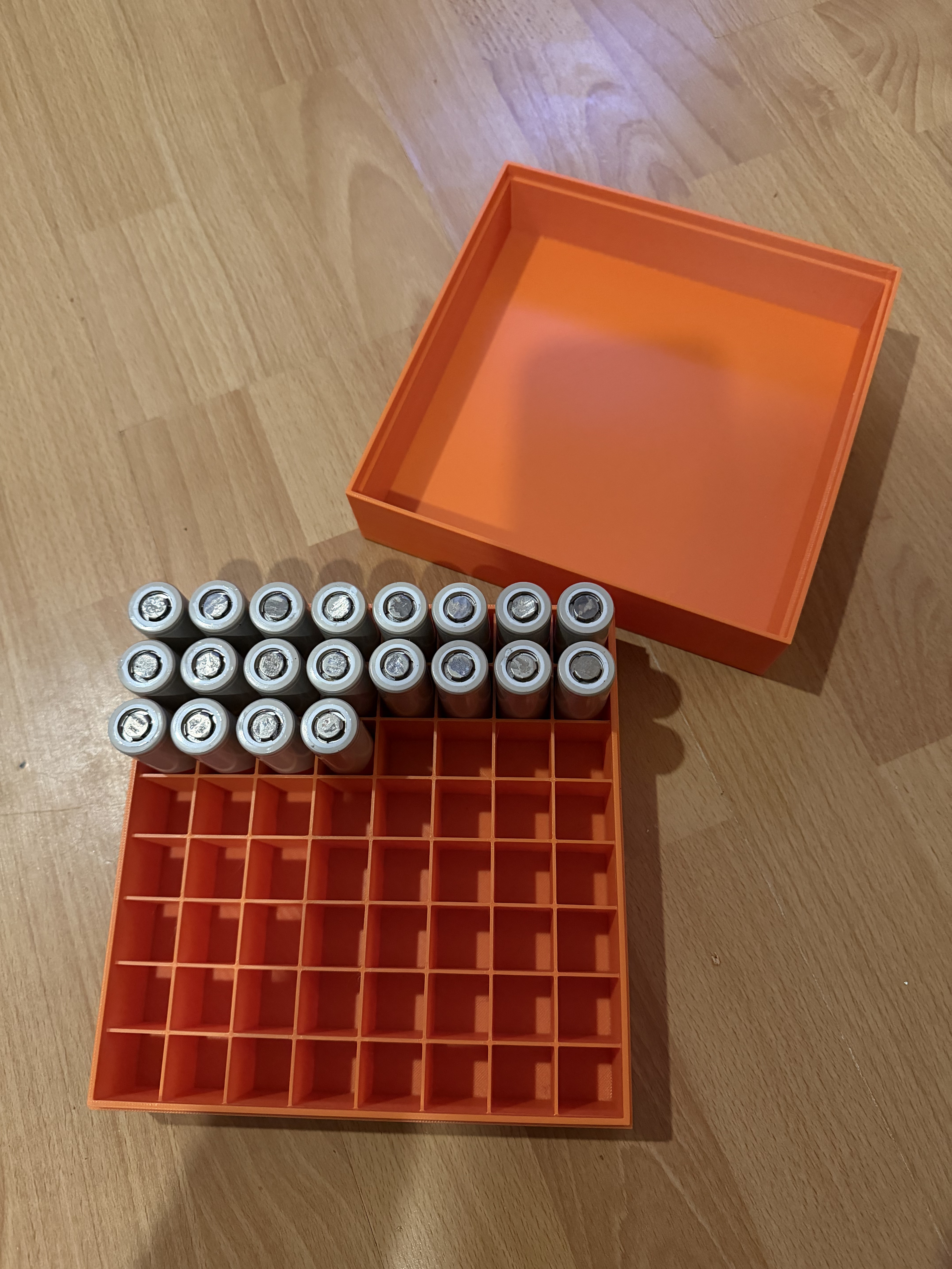 21700 Battery Box