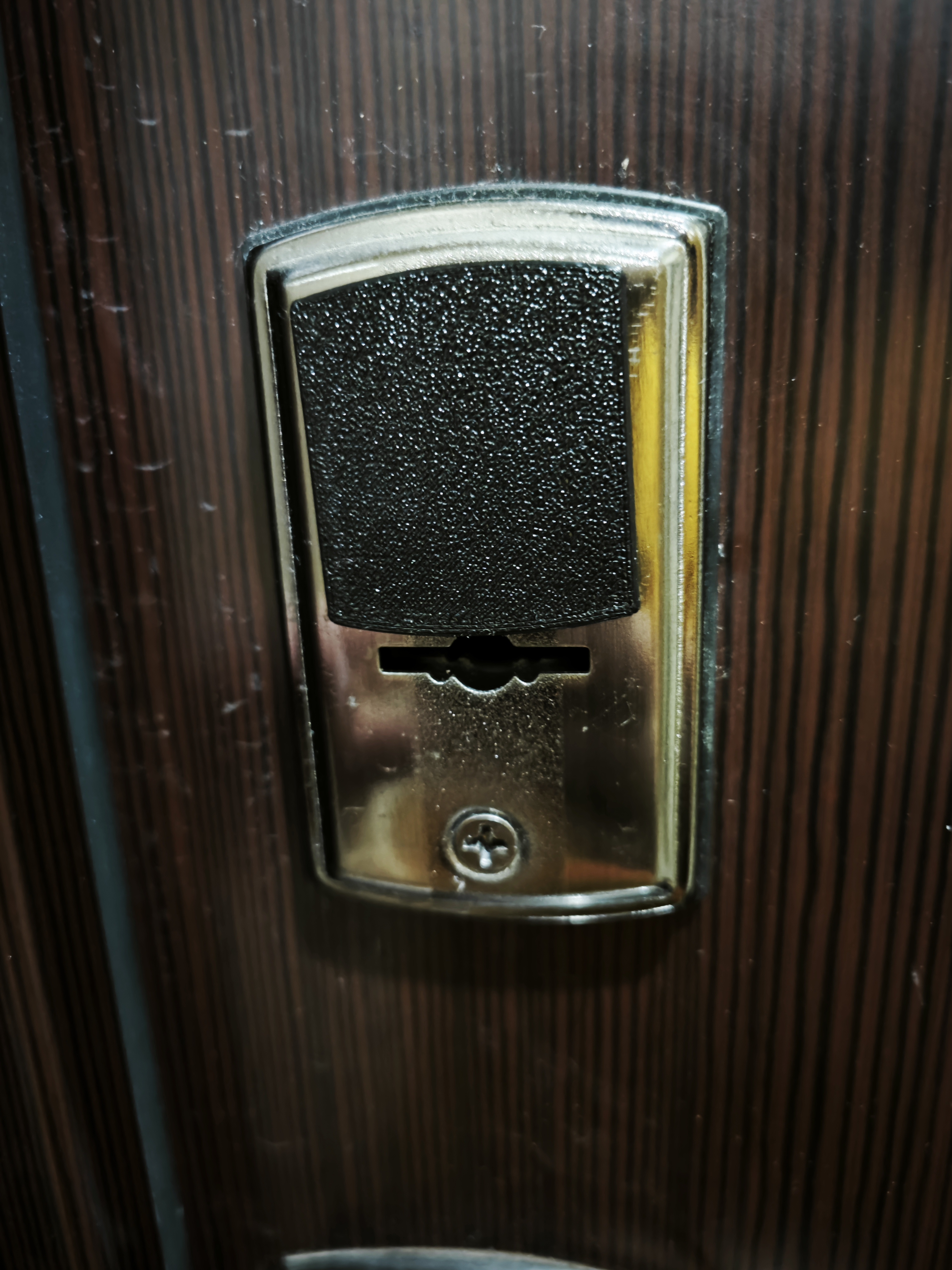 lockable lid — thumbnail 2