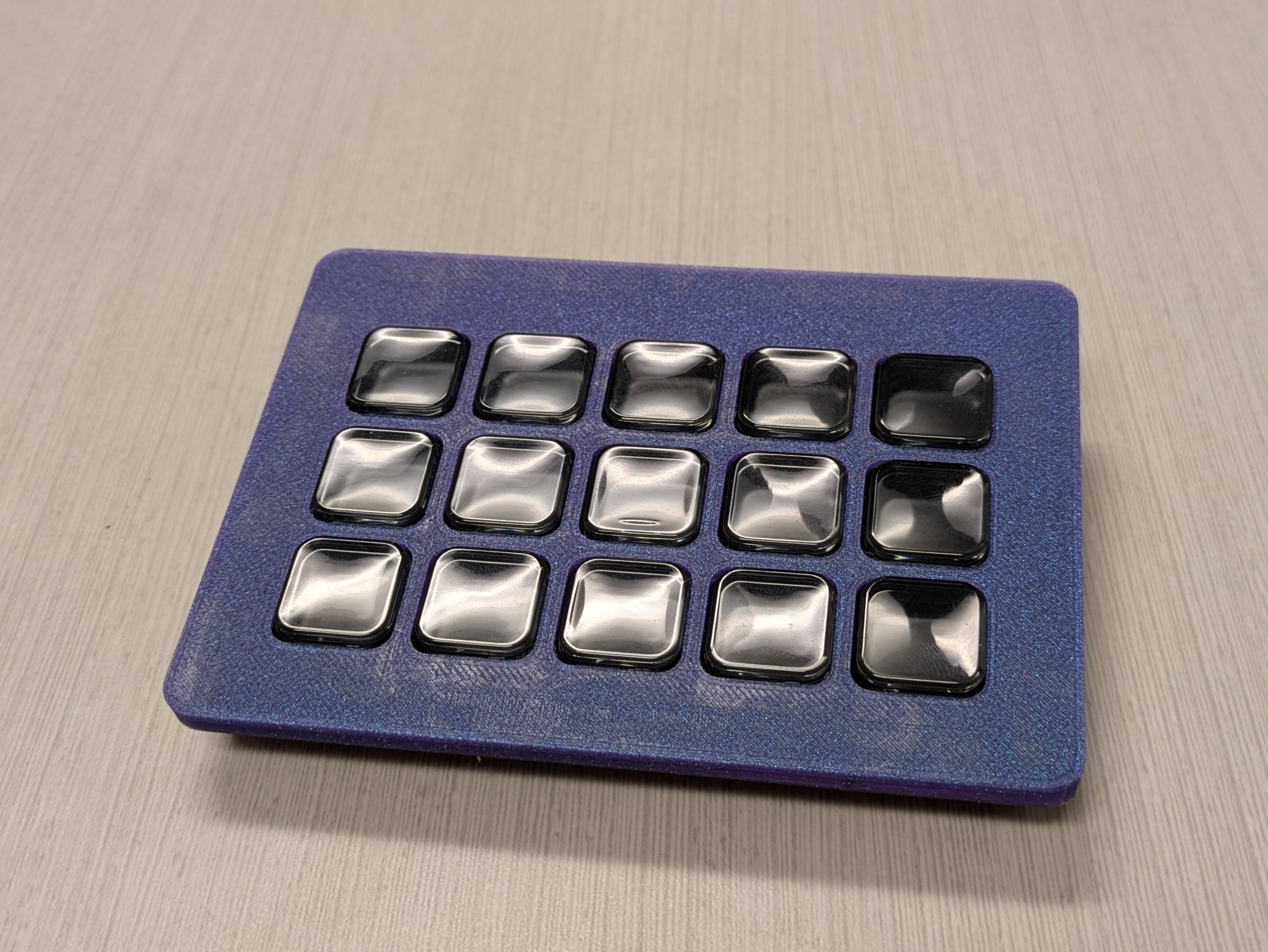 Stream Deck Face Plate: Snap-In
