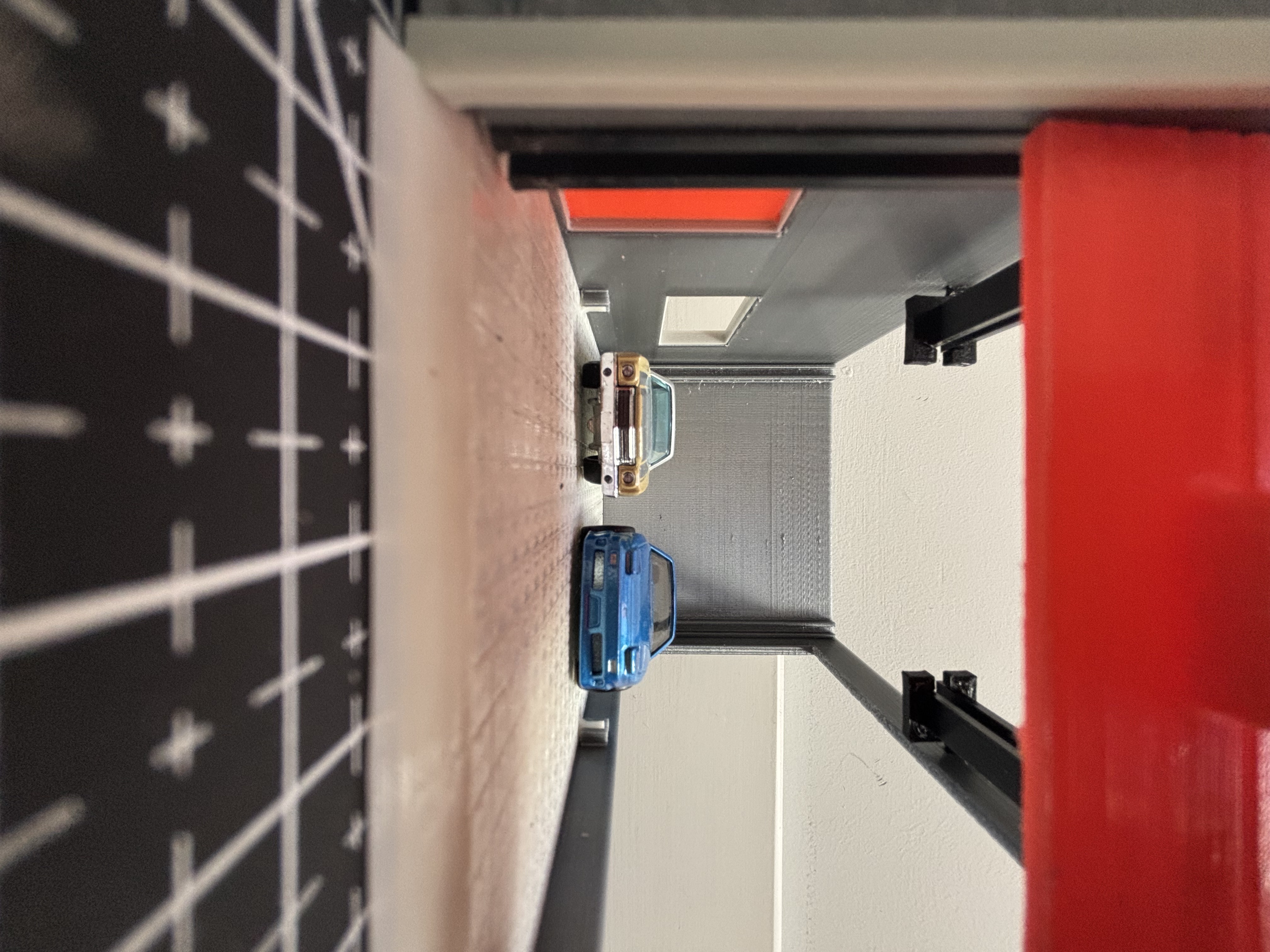V1.2 Mini garage *Roof update* — thumbnail 4