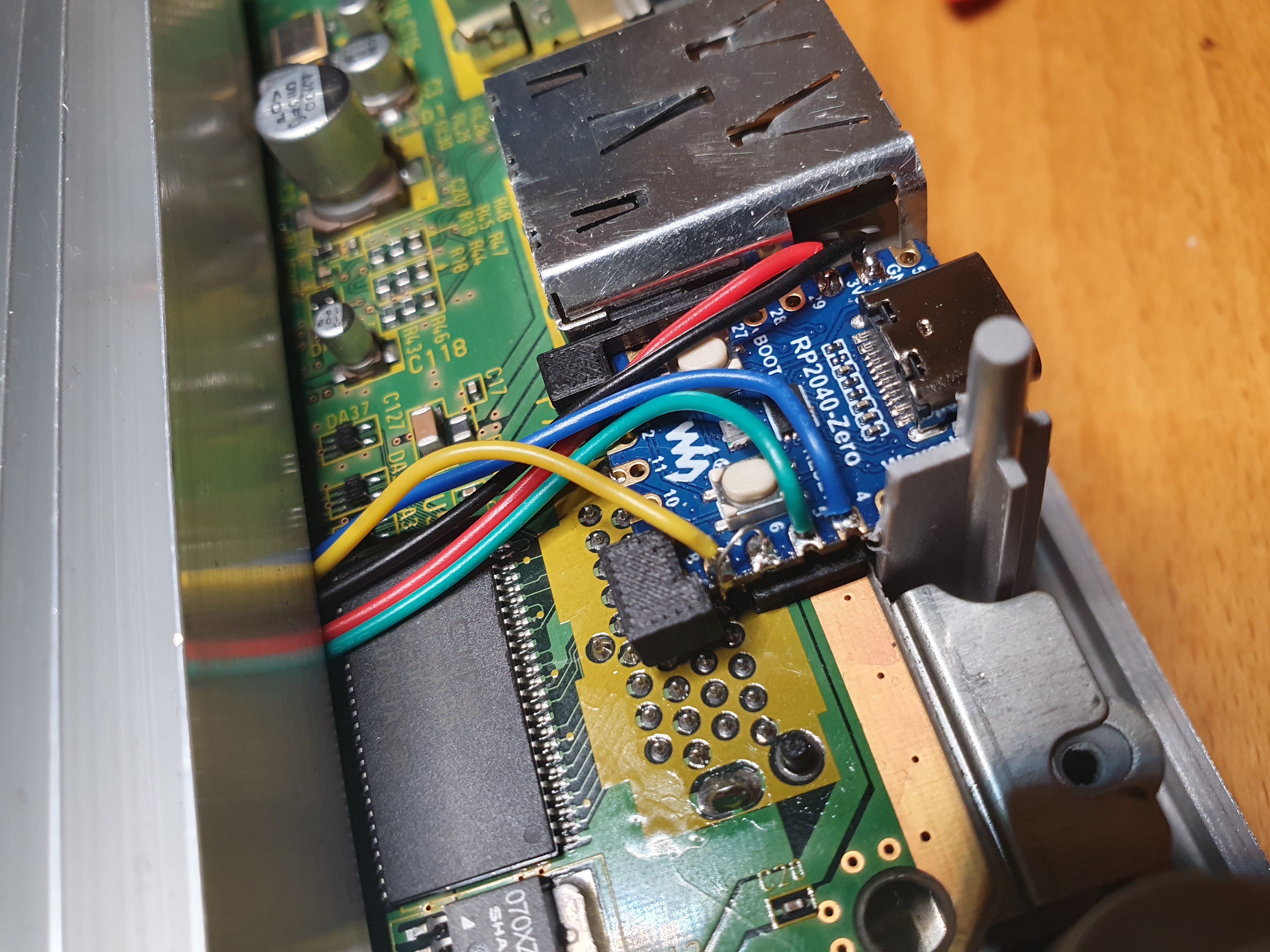 Gamecube Picoboot RP2040-zero mount / holder