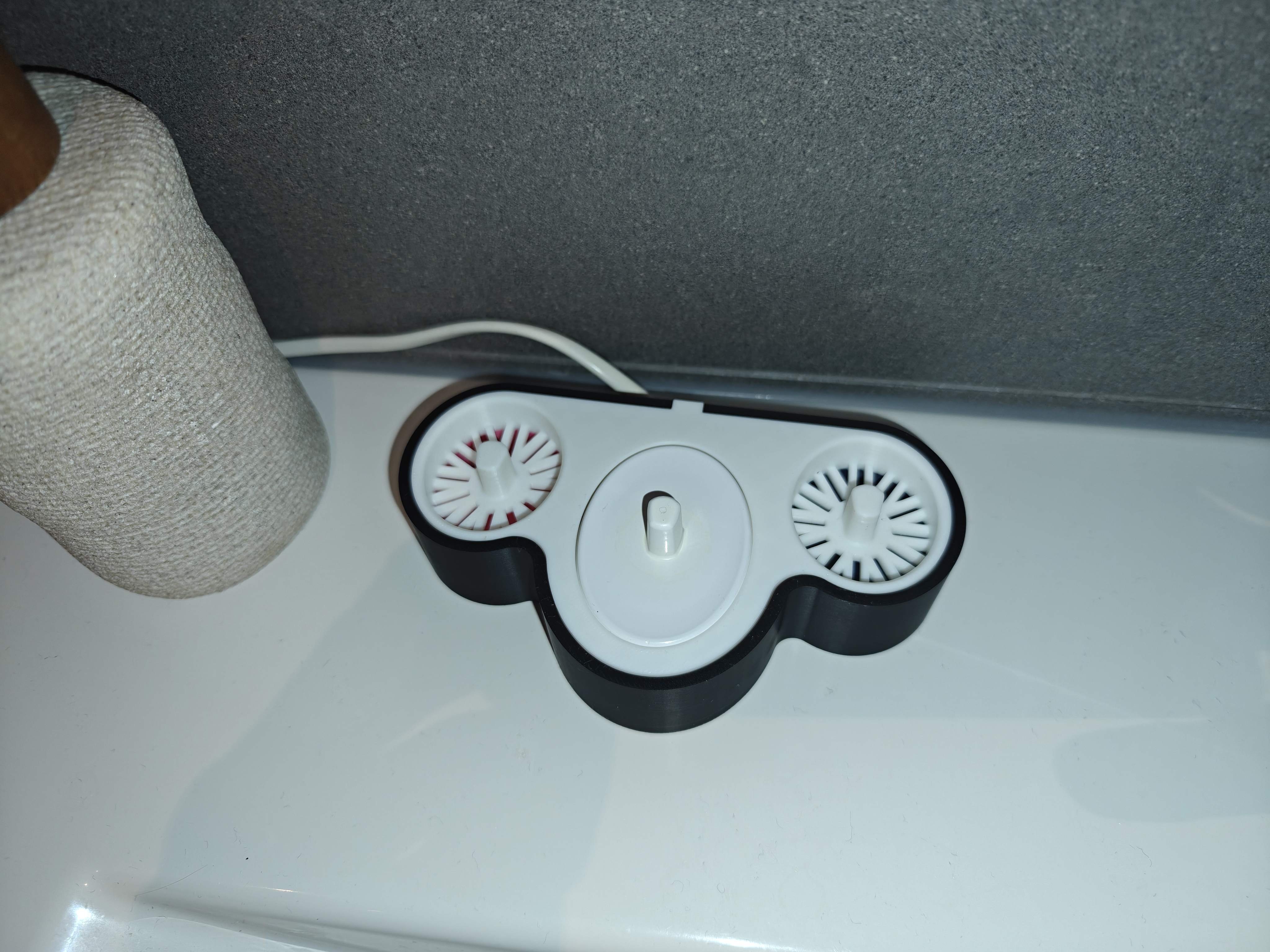 Oral B Toothbrush Triple Charging Stand Holder